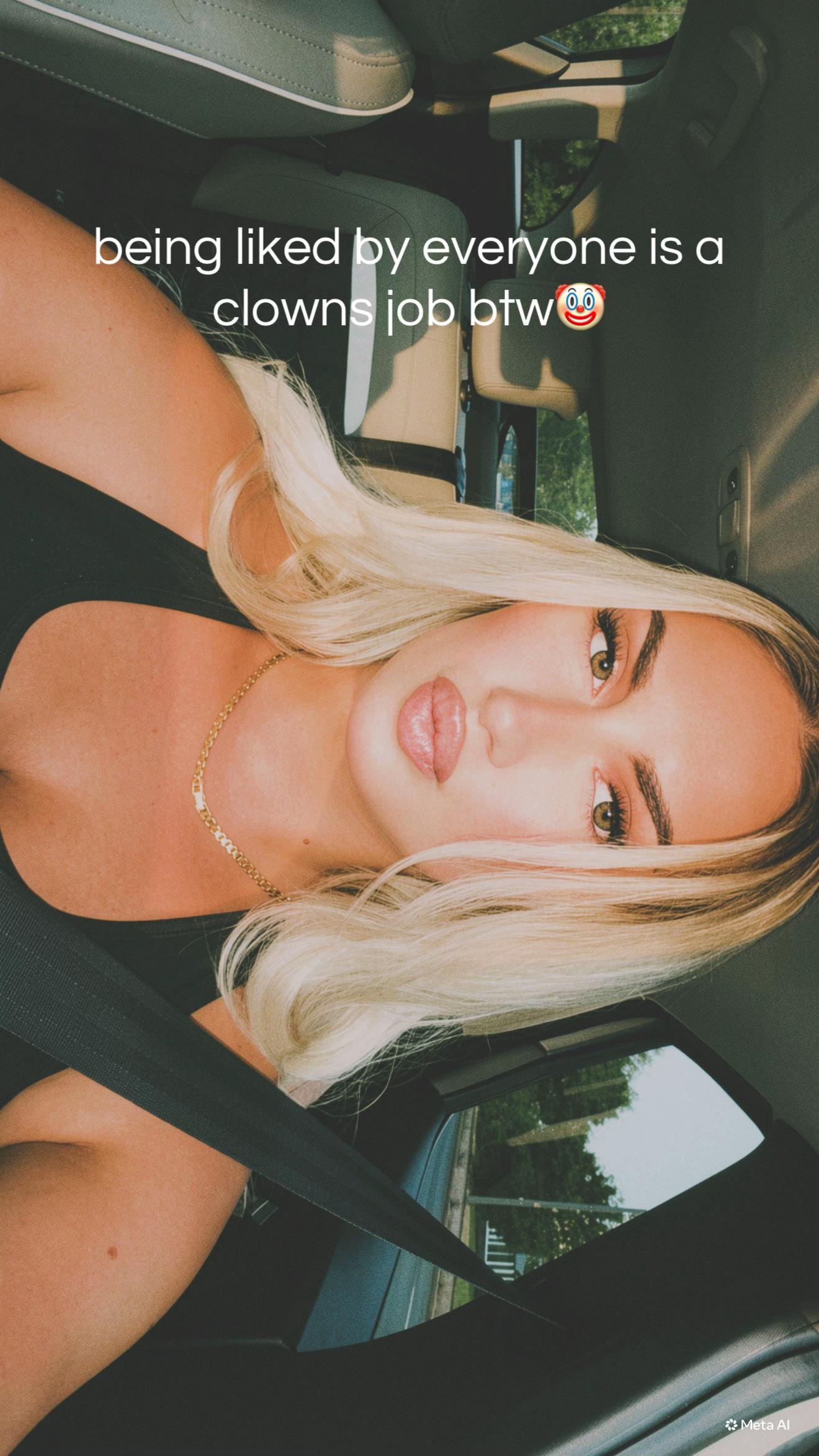 @Lauramtjj