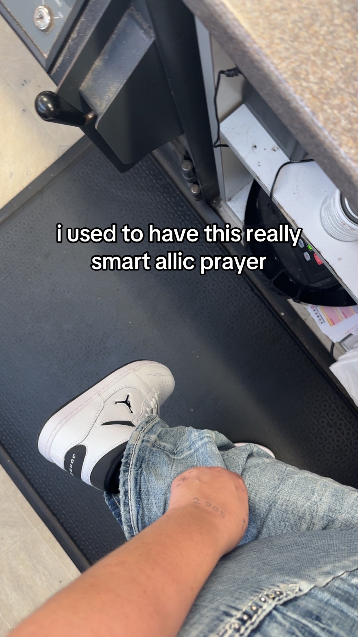 @..