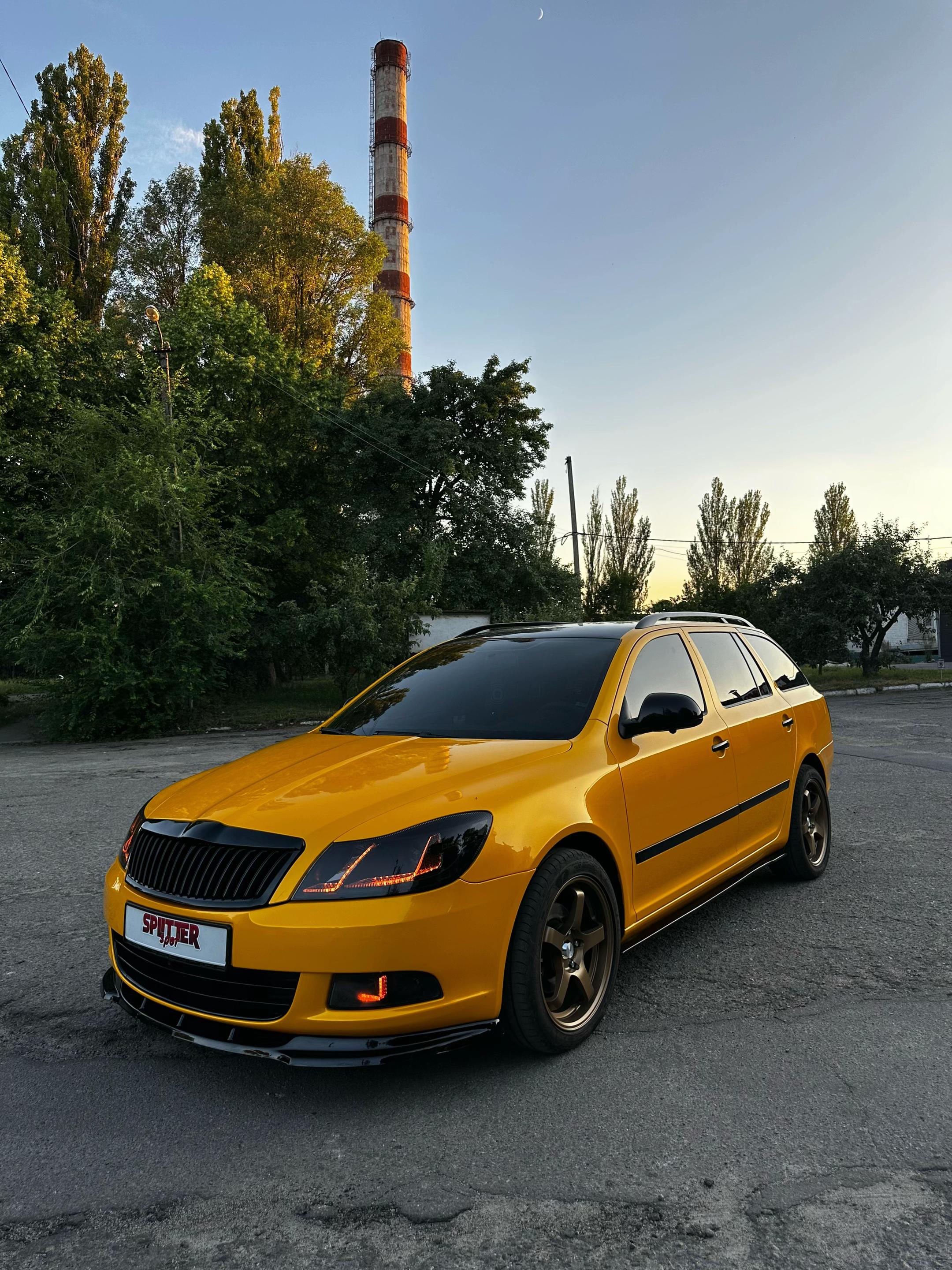 @splitter_spot