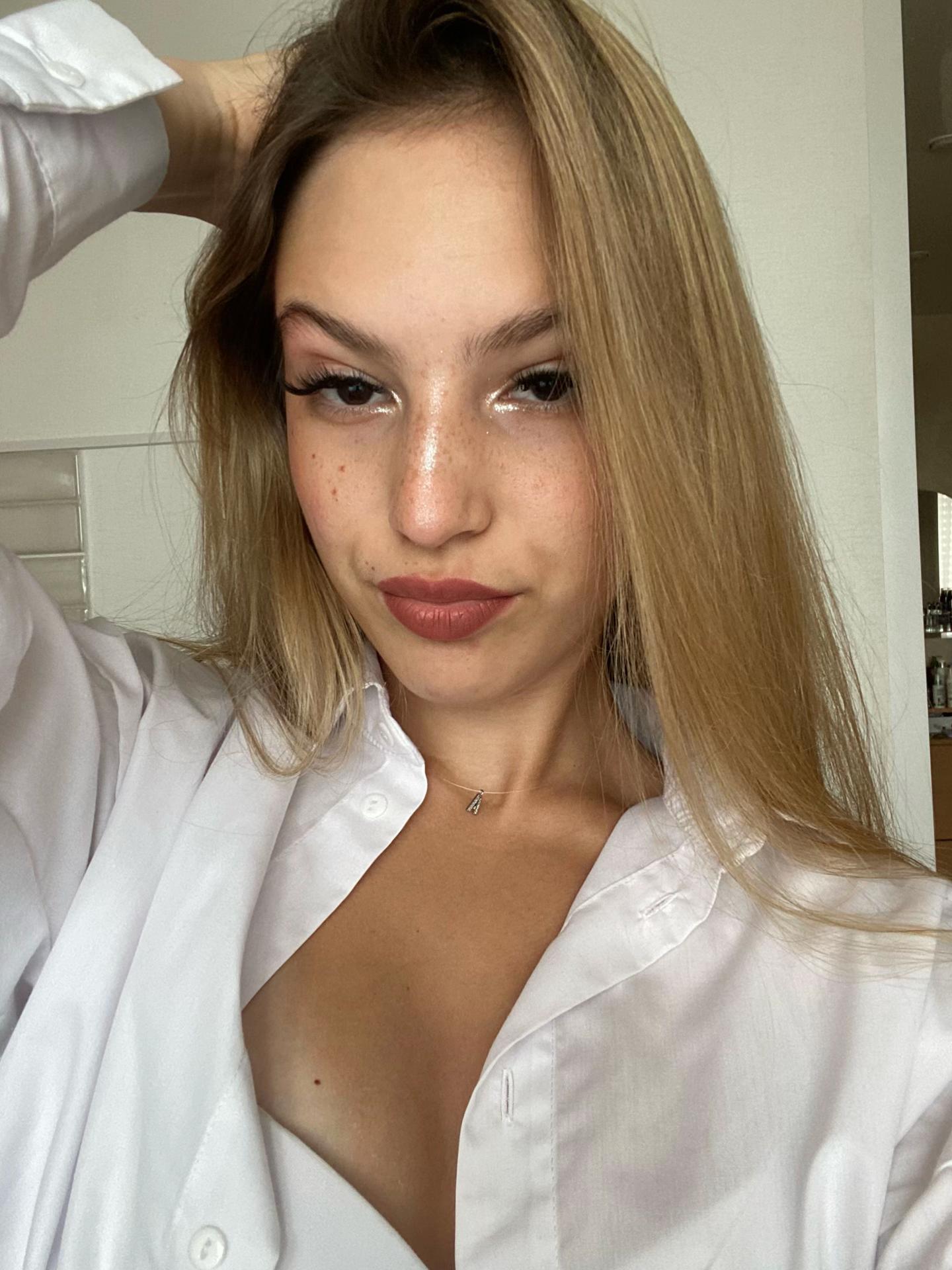 @🎀