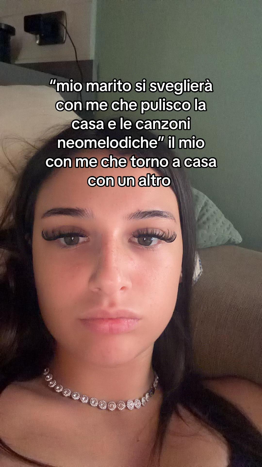 @elisaAAAA