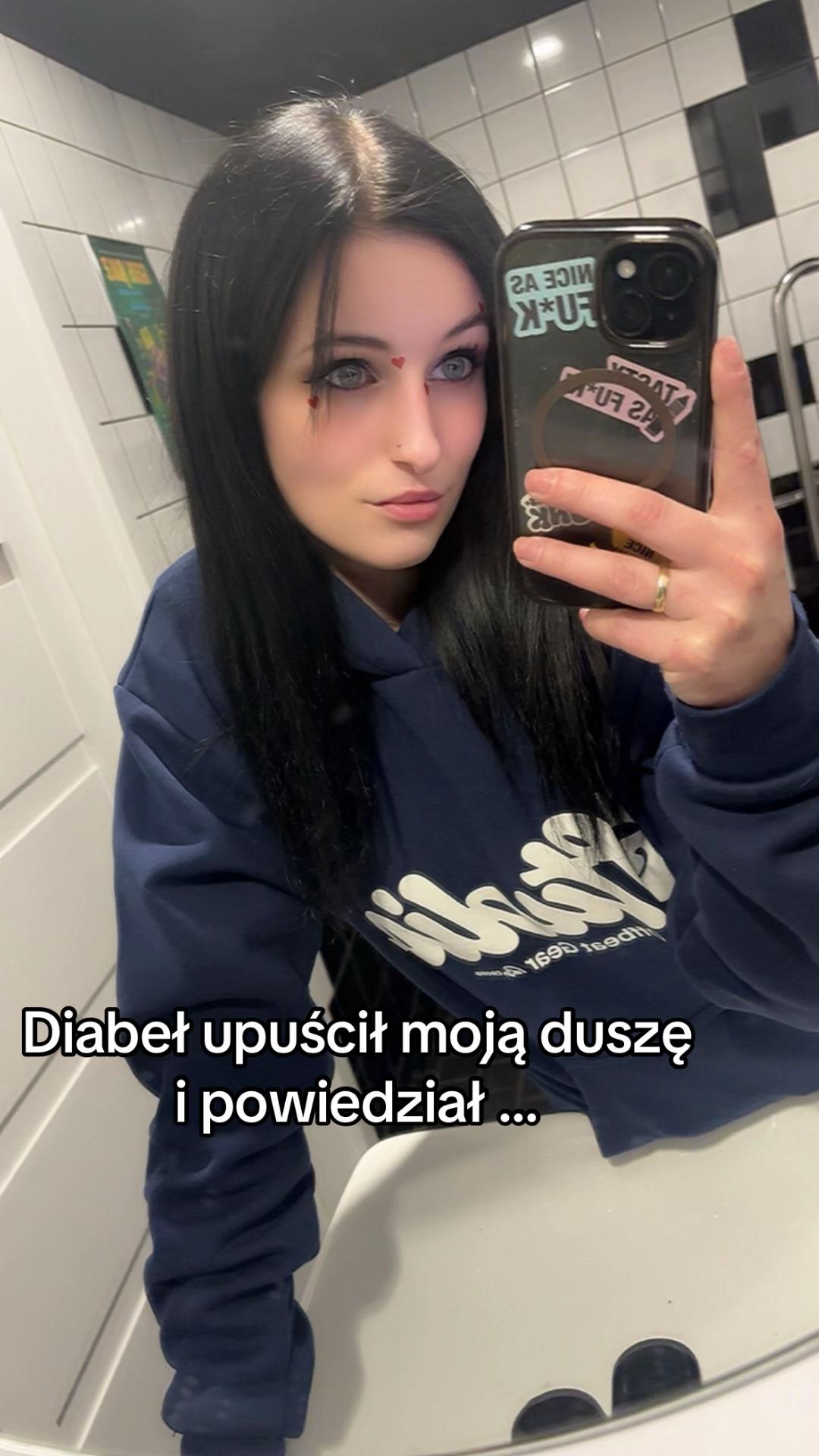 @MalutkaKiwi