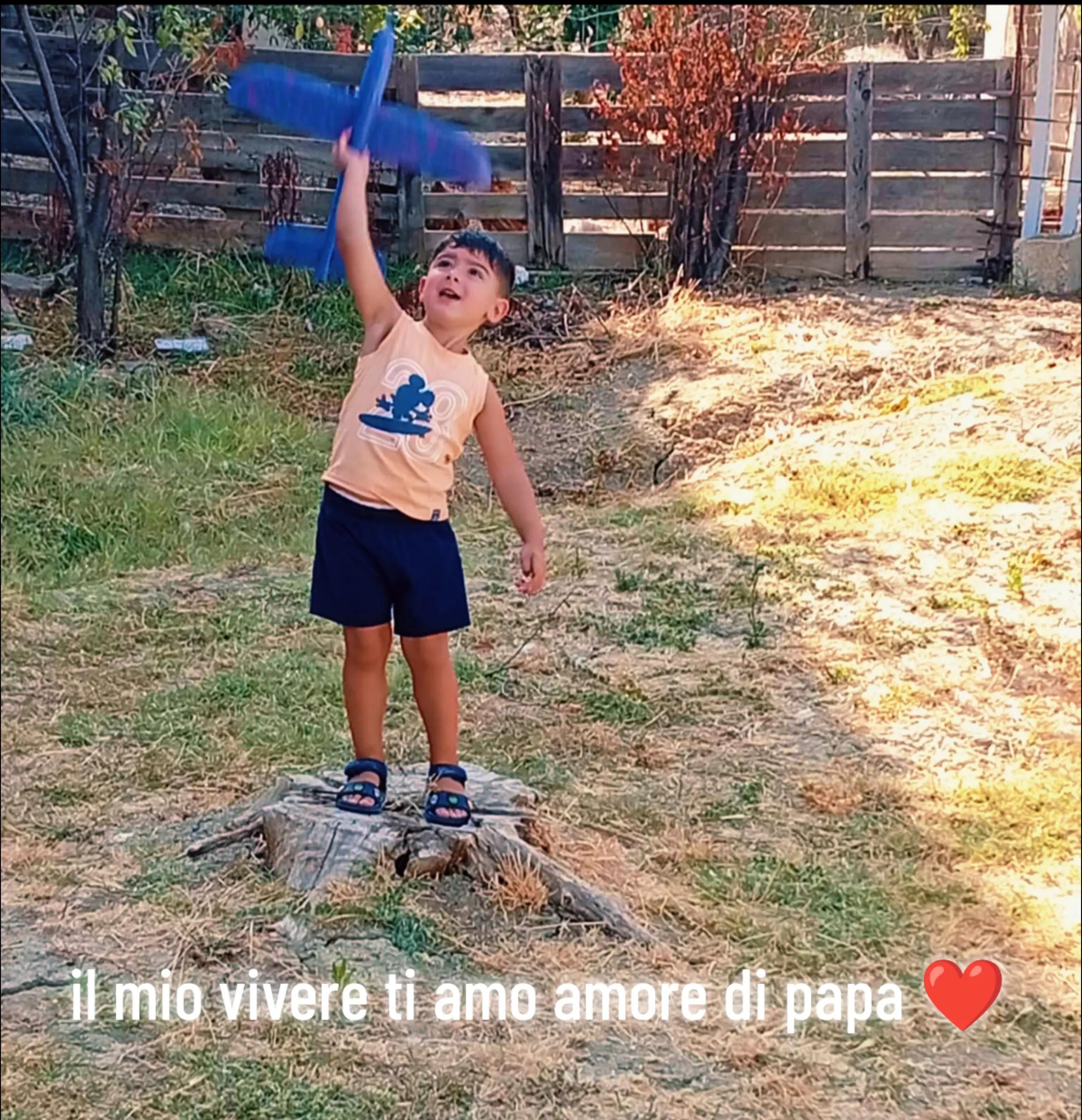 @Giovanni Defazio