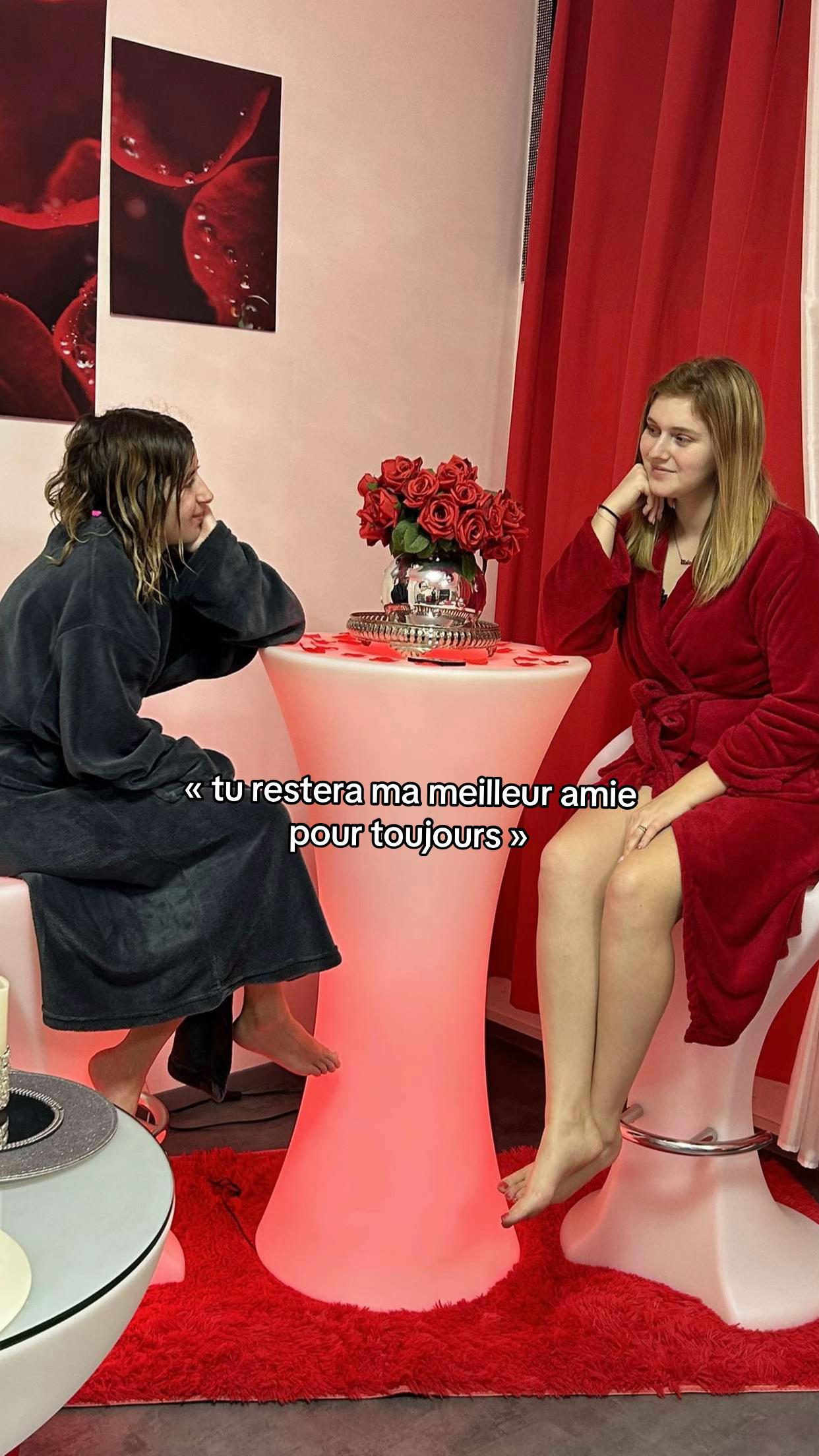 @Julie🩷🦁