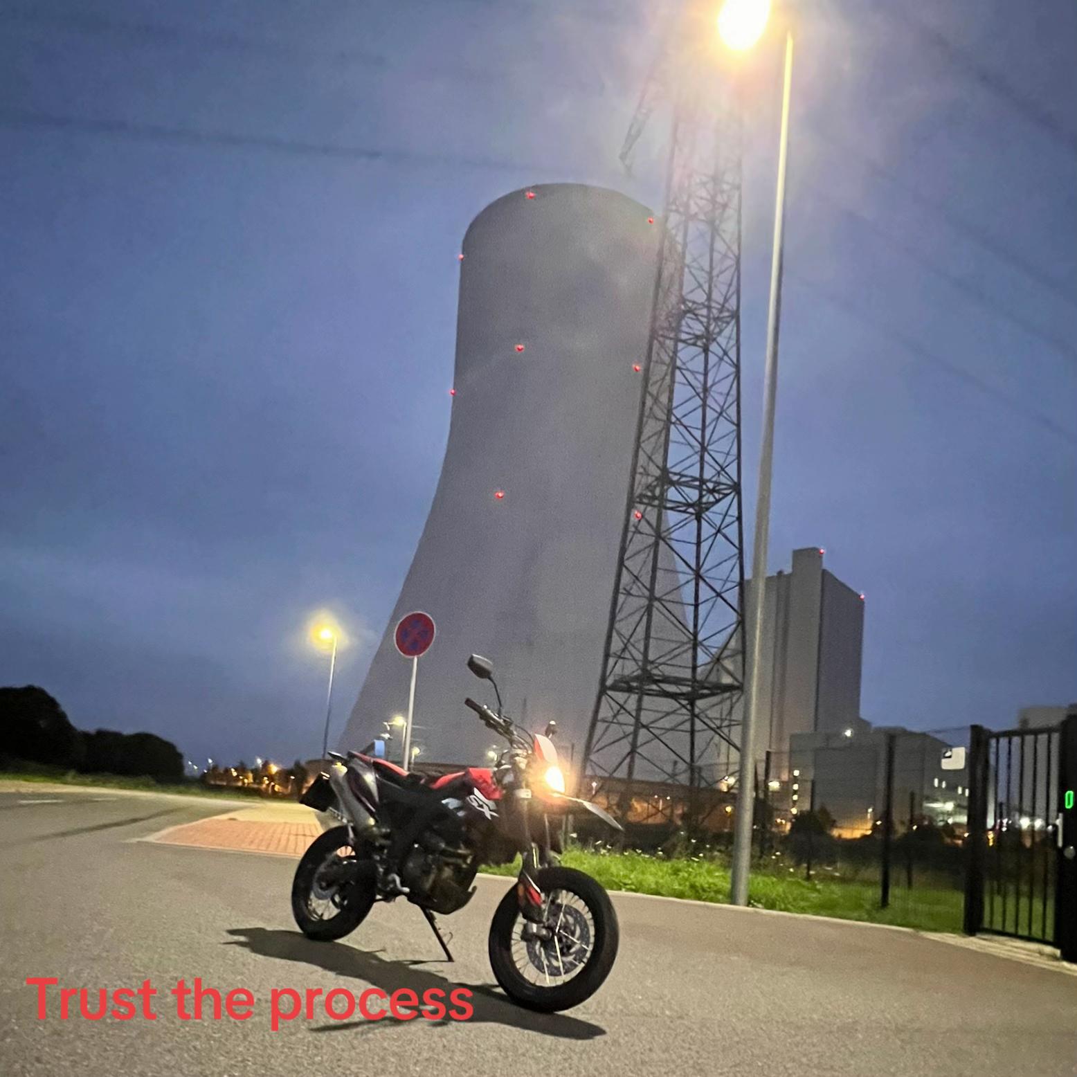 @𝟙𝟡𝟘𝟚