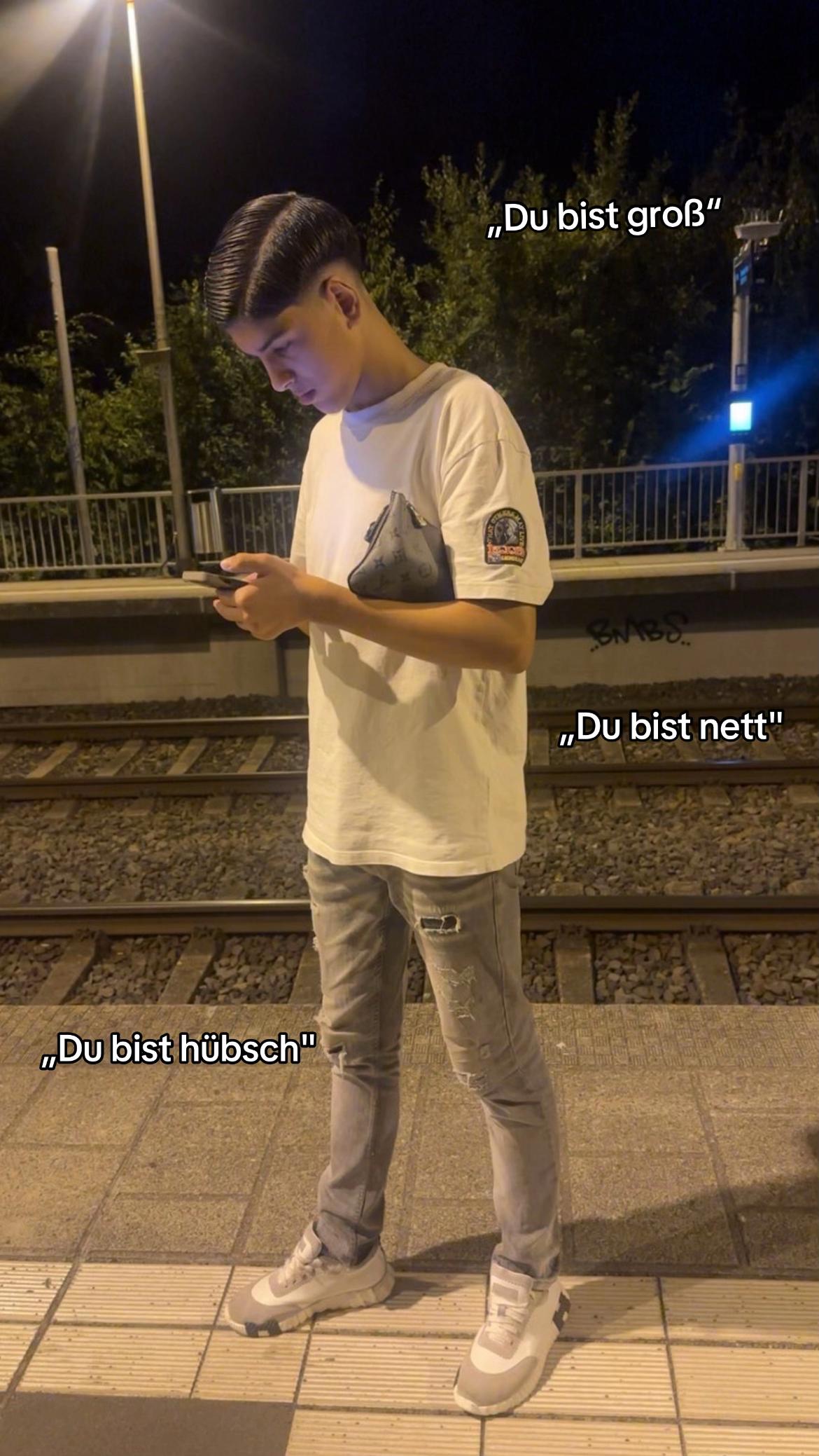 @😶🌫️