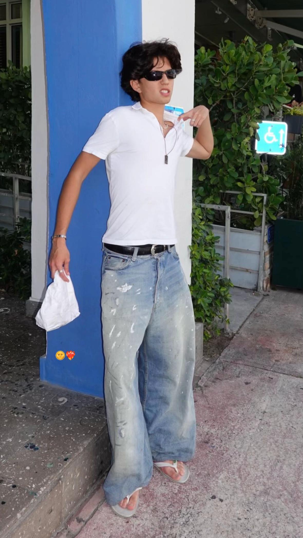 @ℳ ꨄ