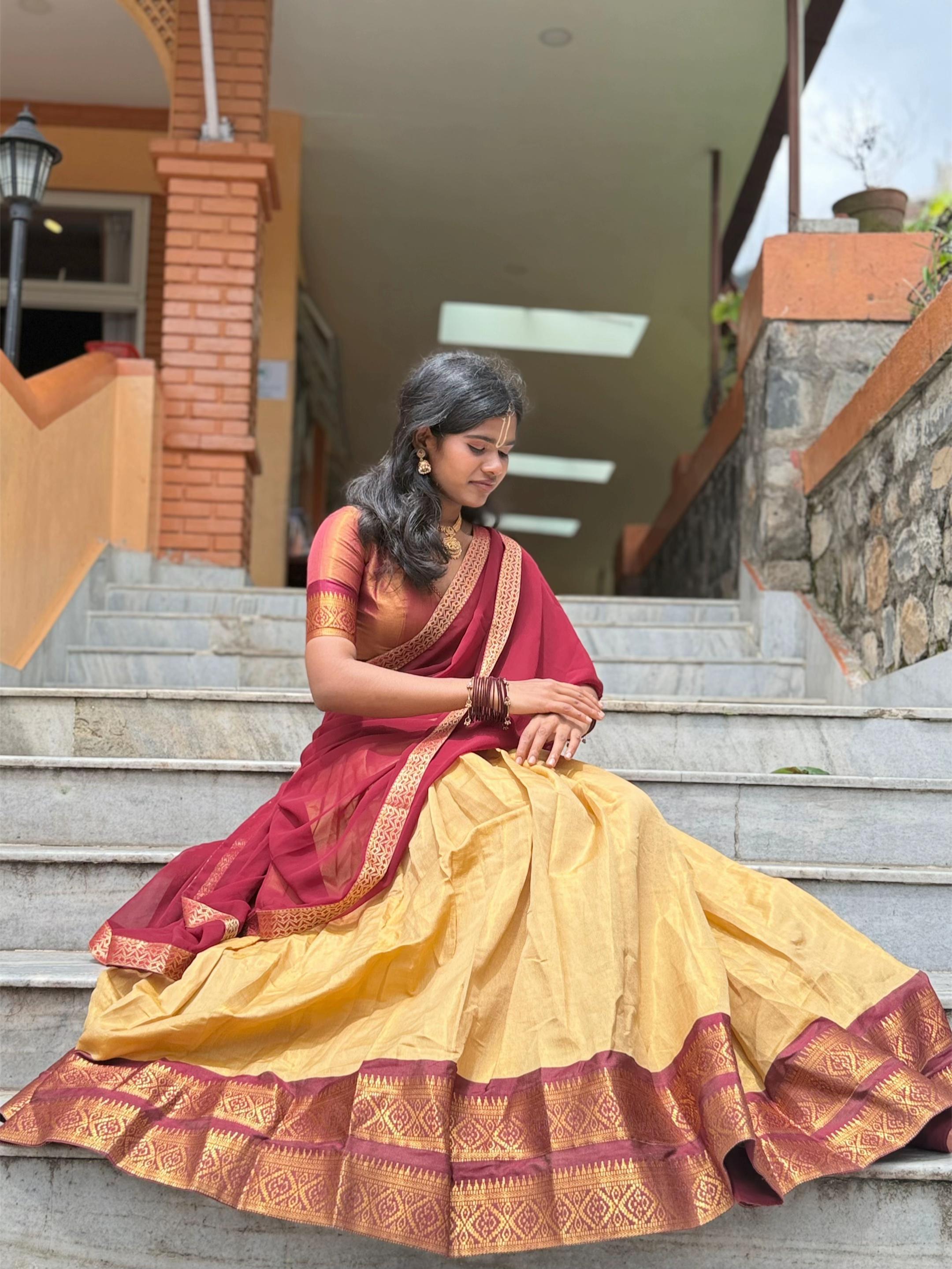 @shruu_tee