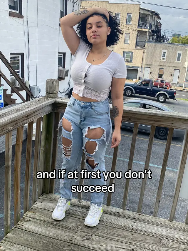 @theebiggestleo