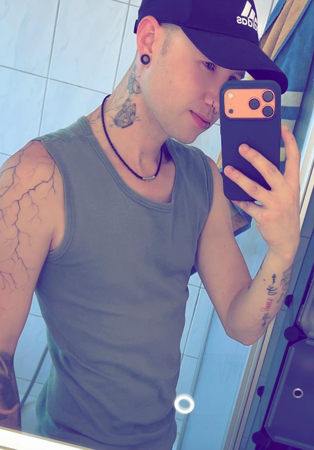 @It‘s-Marci-96