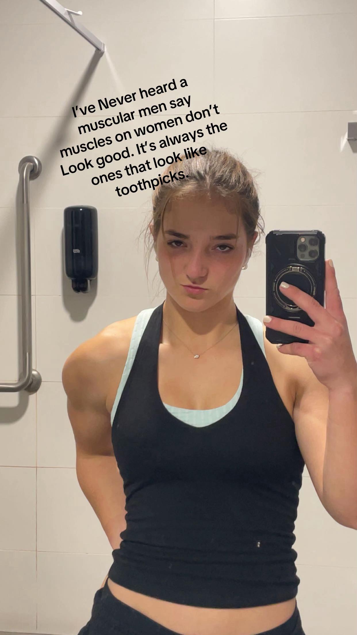 @sophievk_