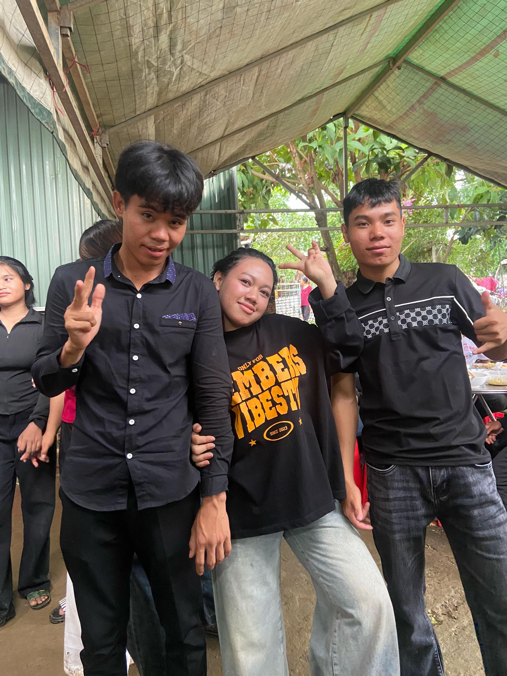 @Kh&acirc;m