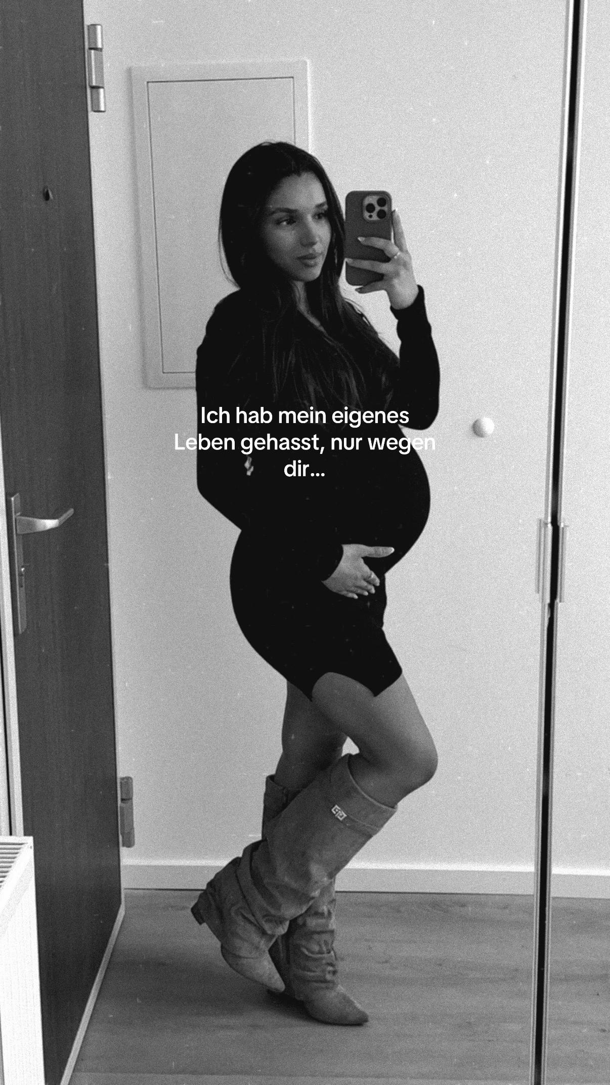@Zina