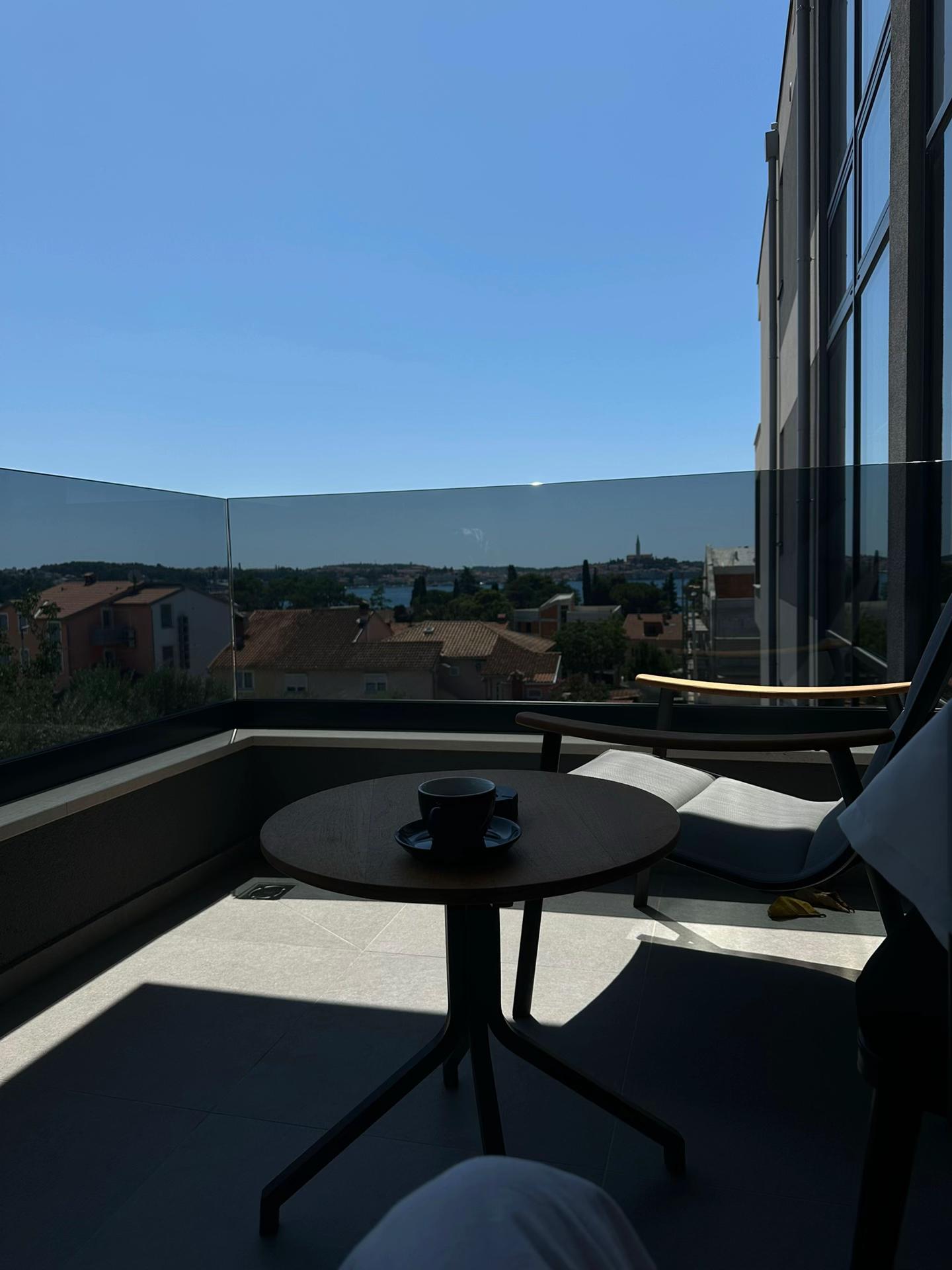 @Lol and Pol