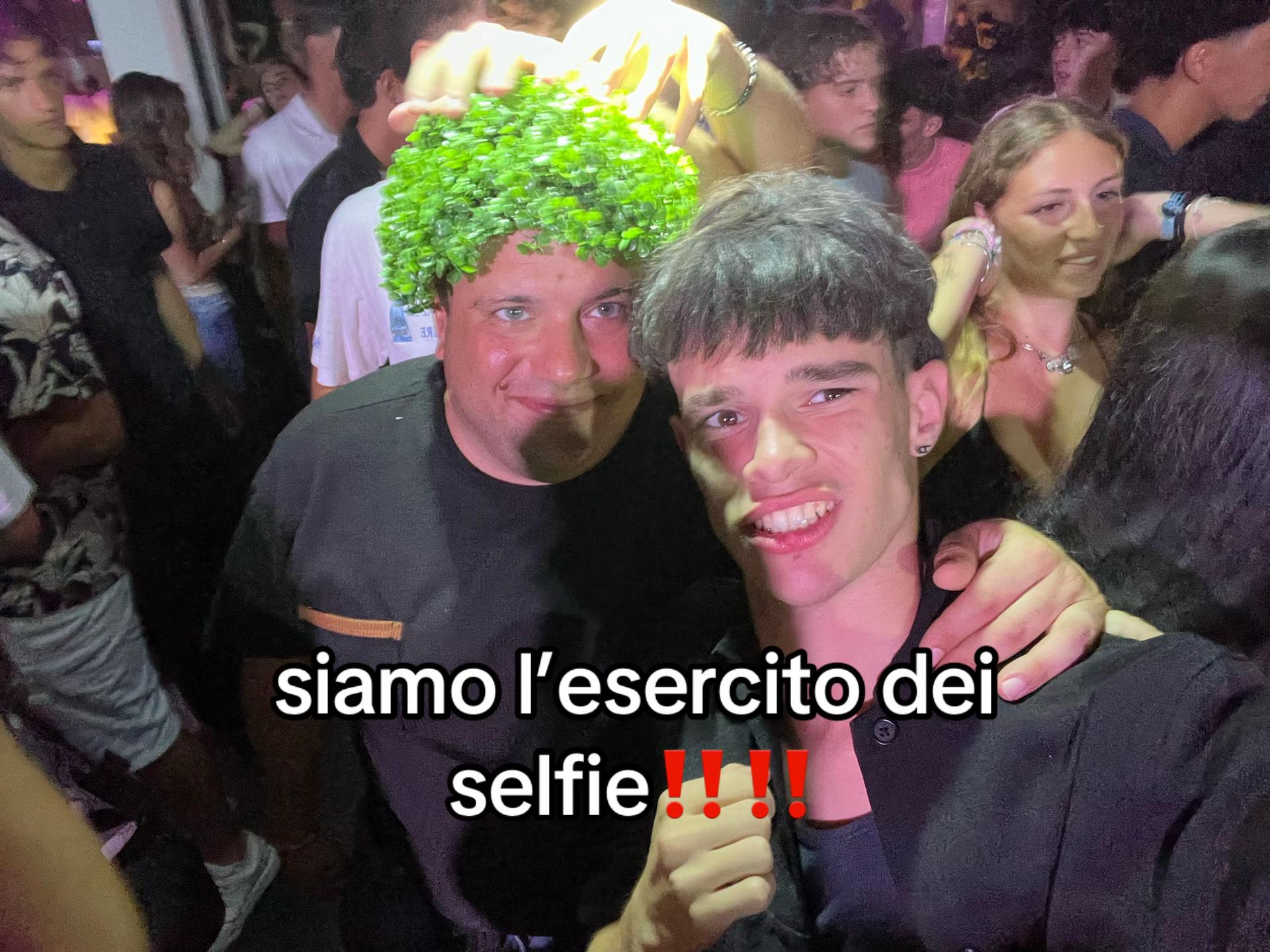 @mik👻