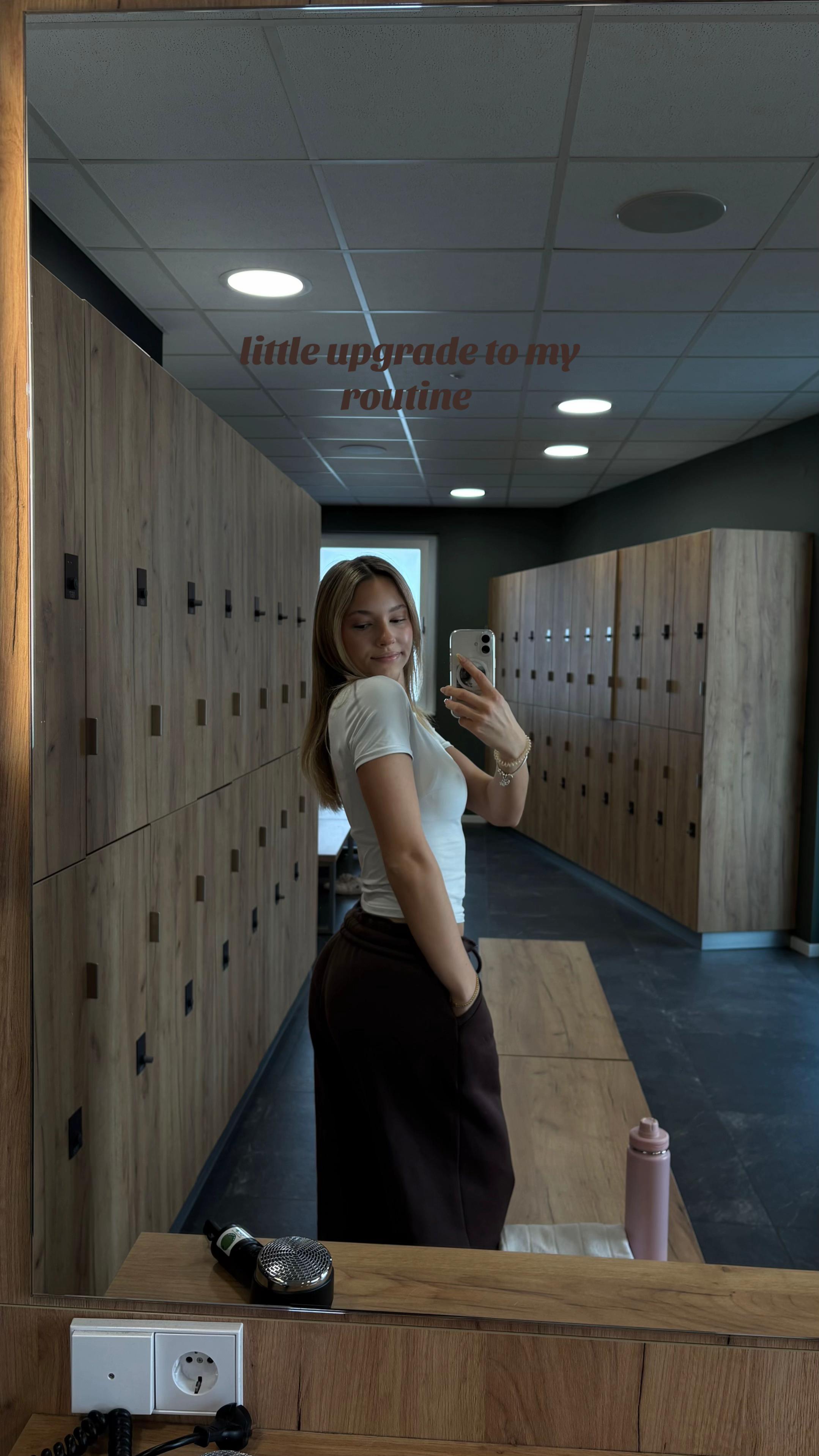 @𝓀
