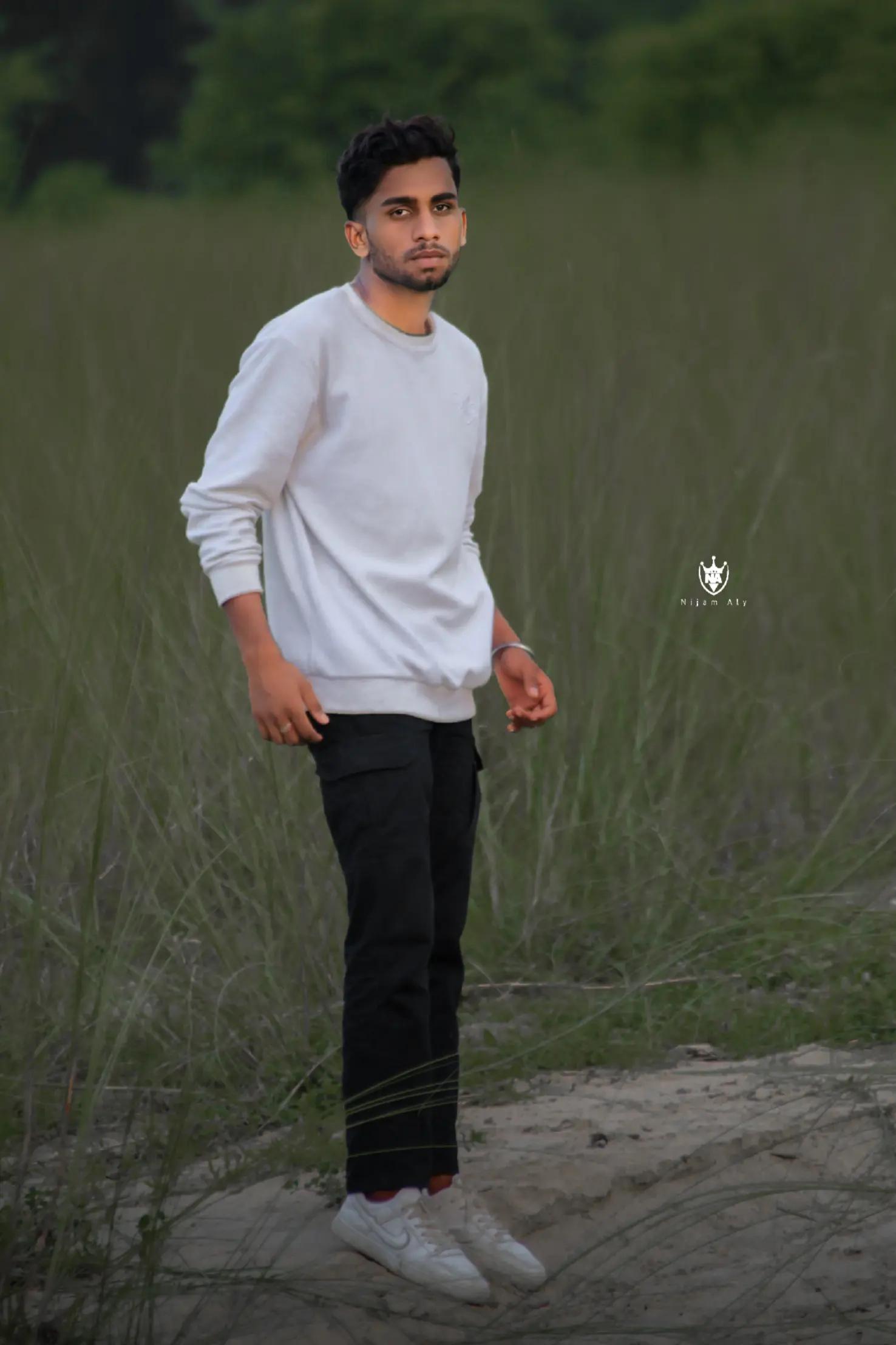 @Nαʝʝυ 🕷️