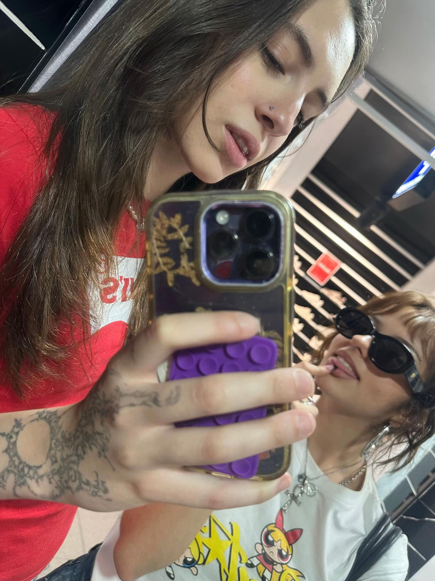 @mia