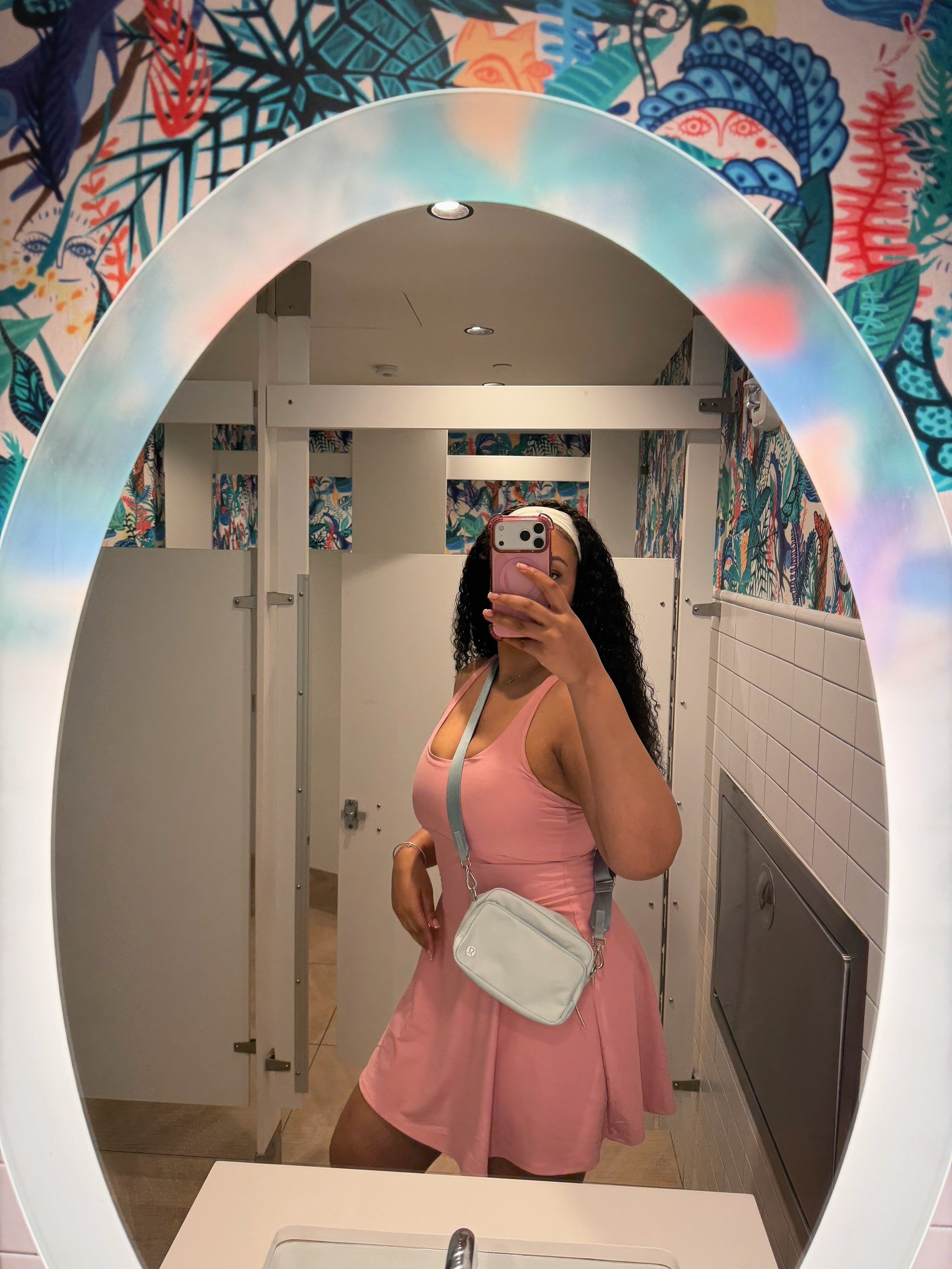 @reesey.