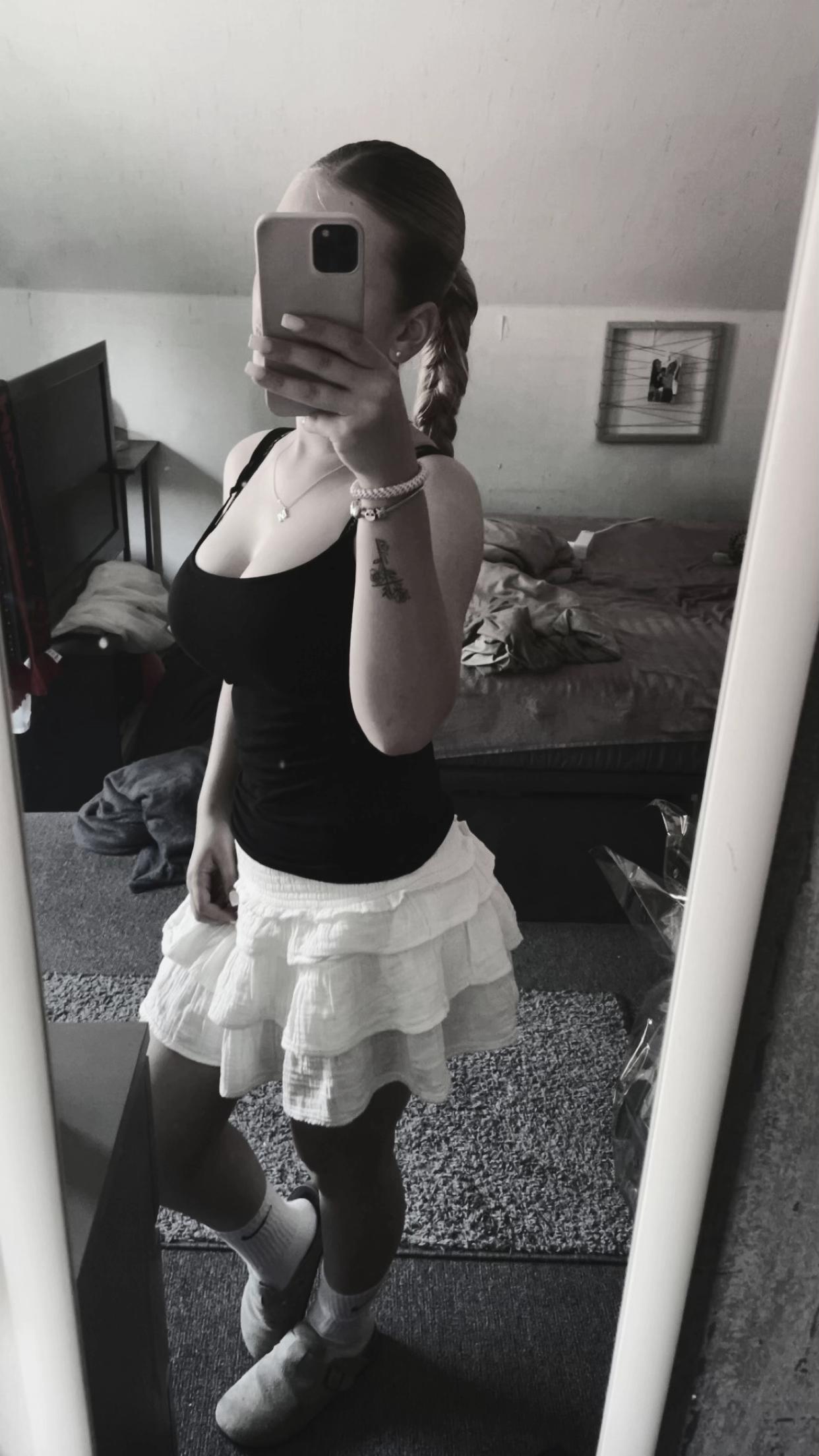 @mia.ellerb