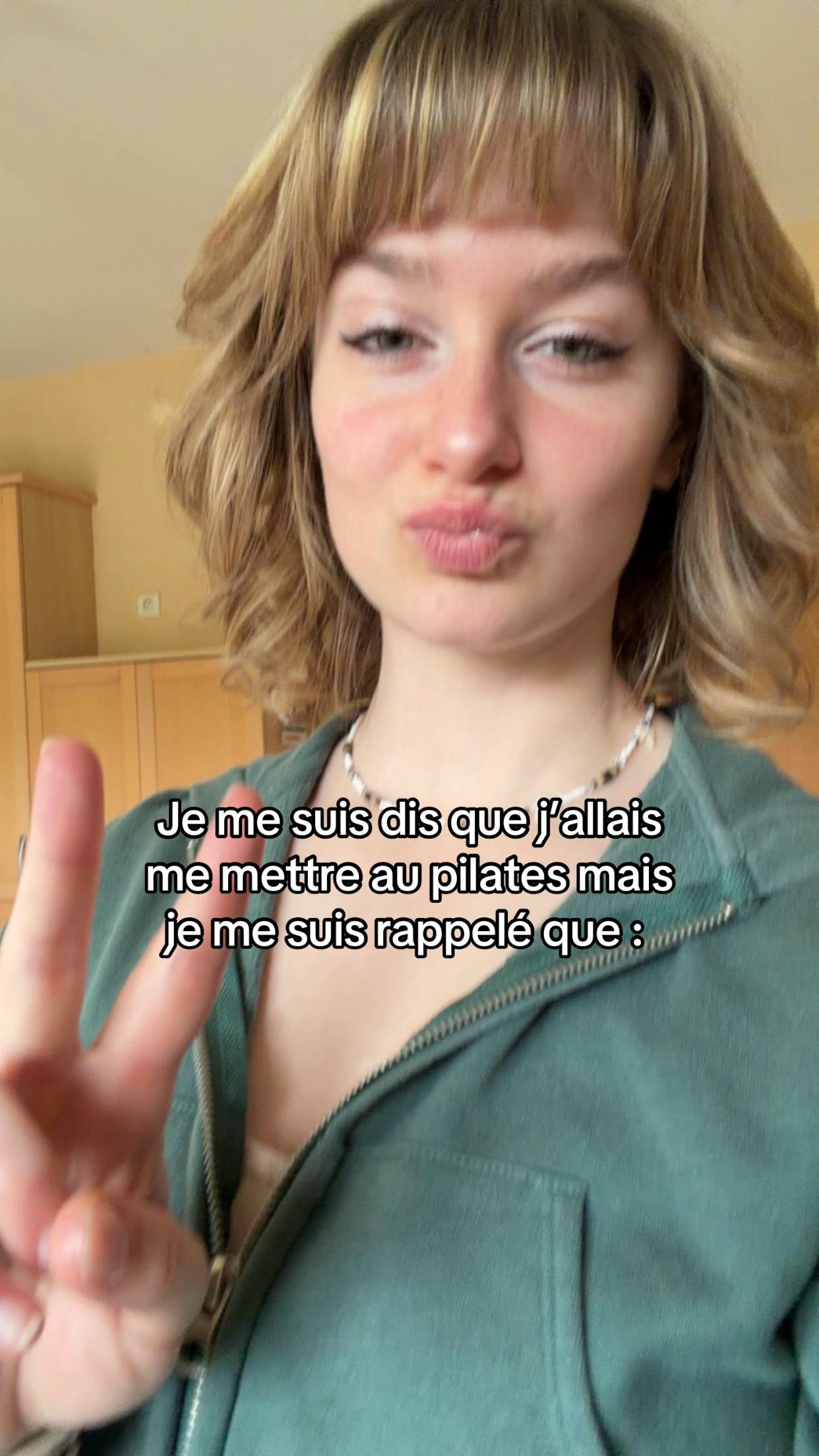 @LIS4 🎀
