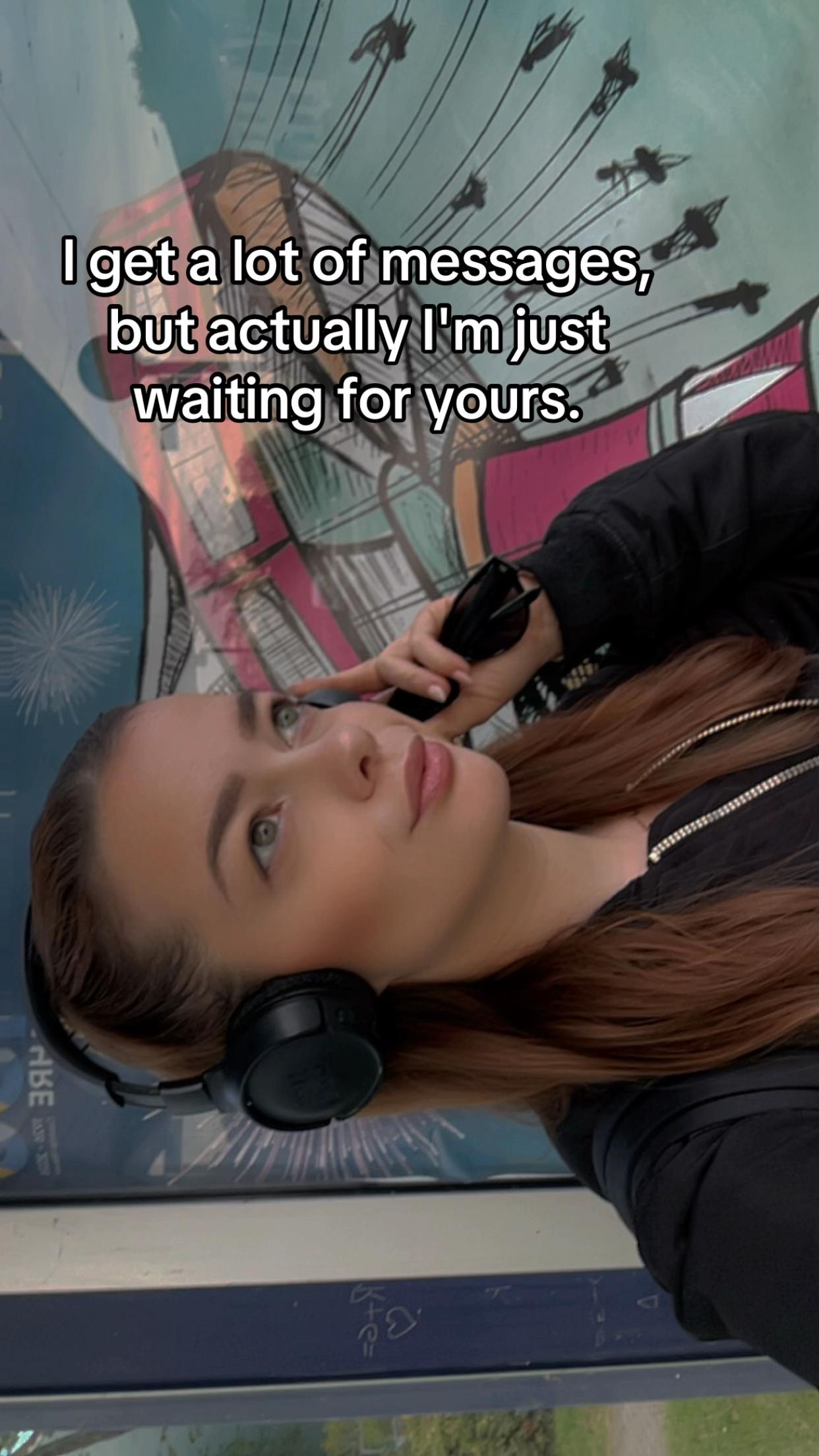 @Vivixsch_