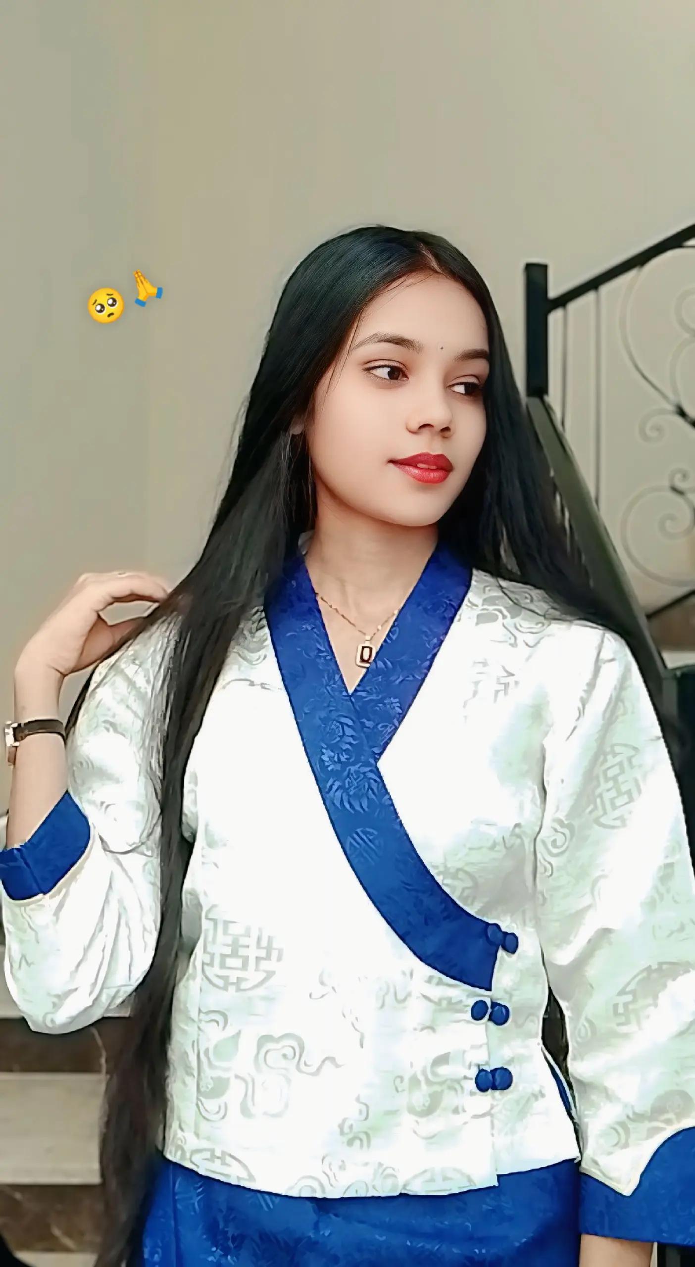 @꧁🪈🦚राधे_राधे🦚🪈꧂