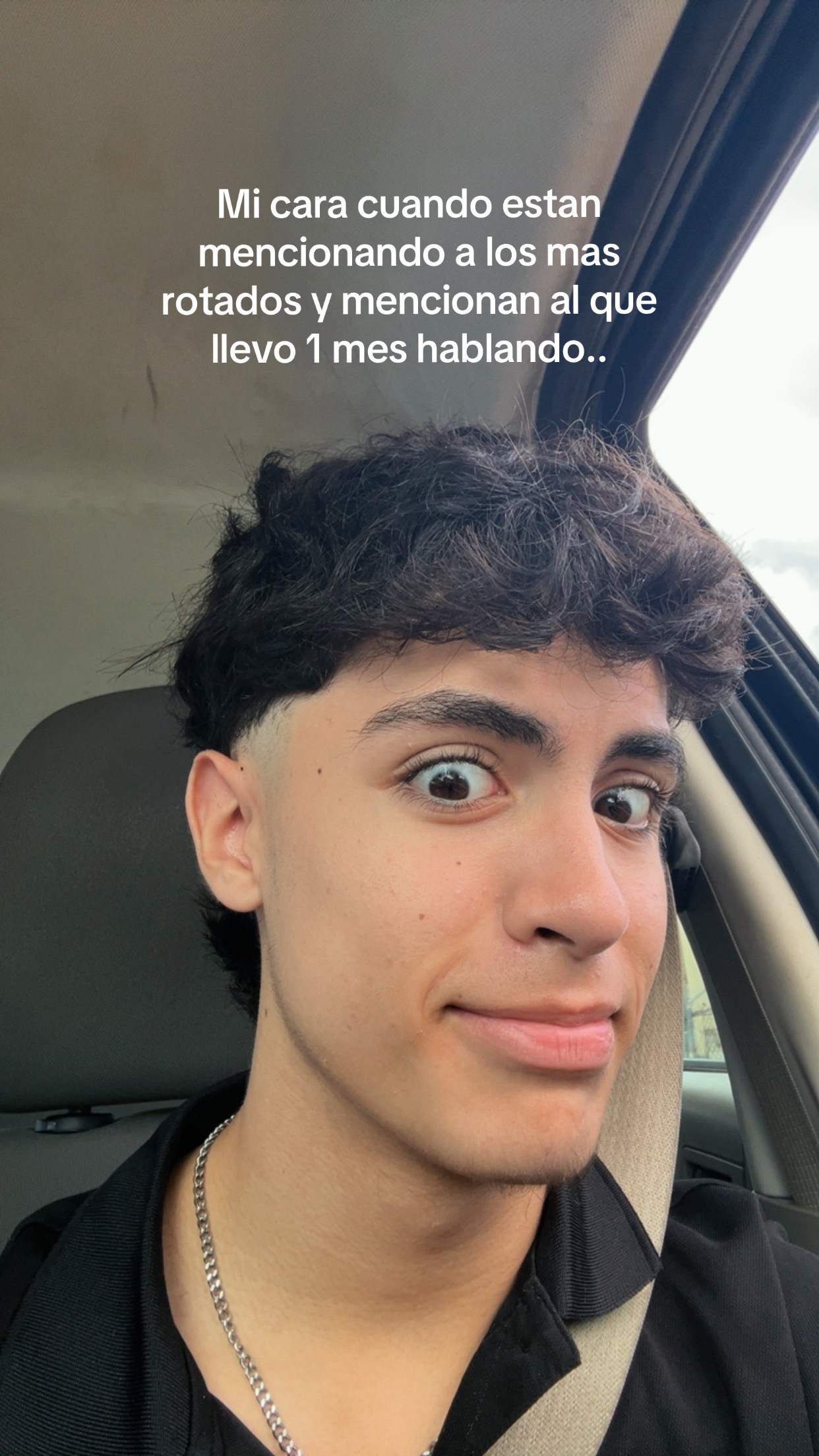 @VELEZZ