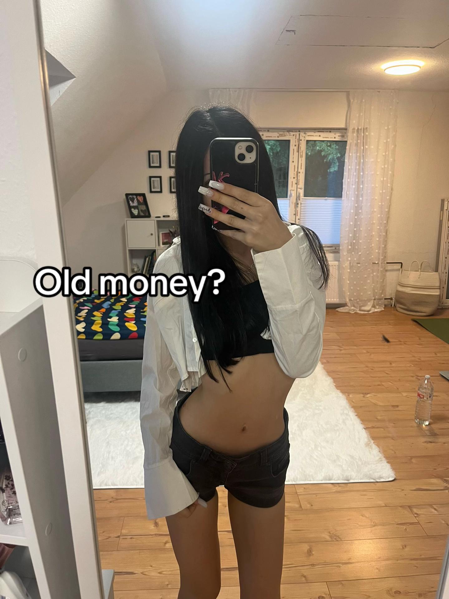 @𝔎𝔯𝔦𝔰𝔦