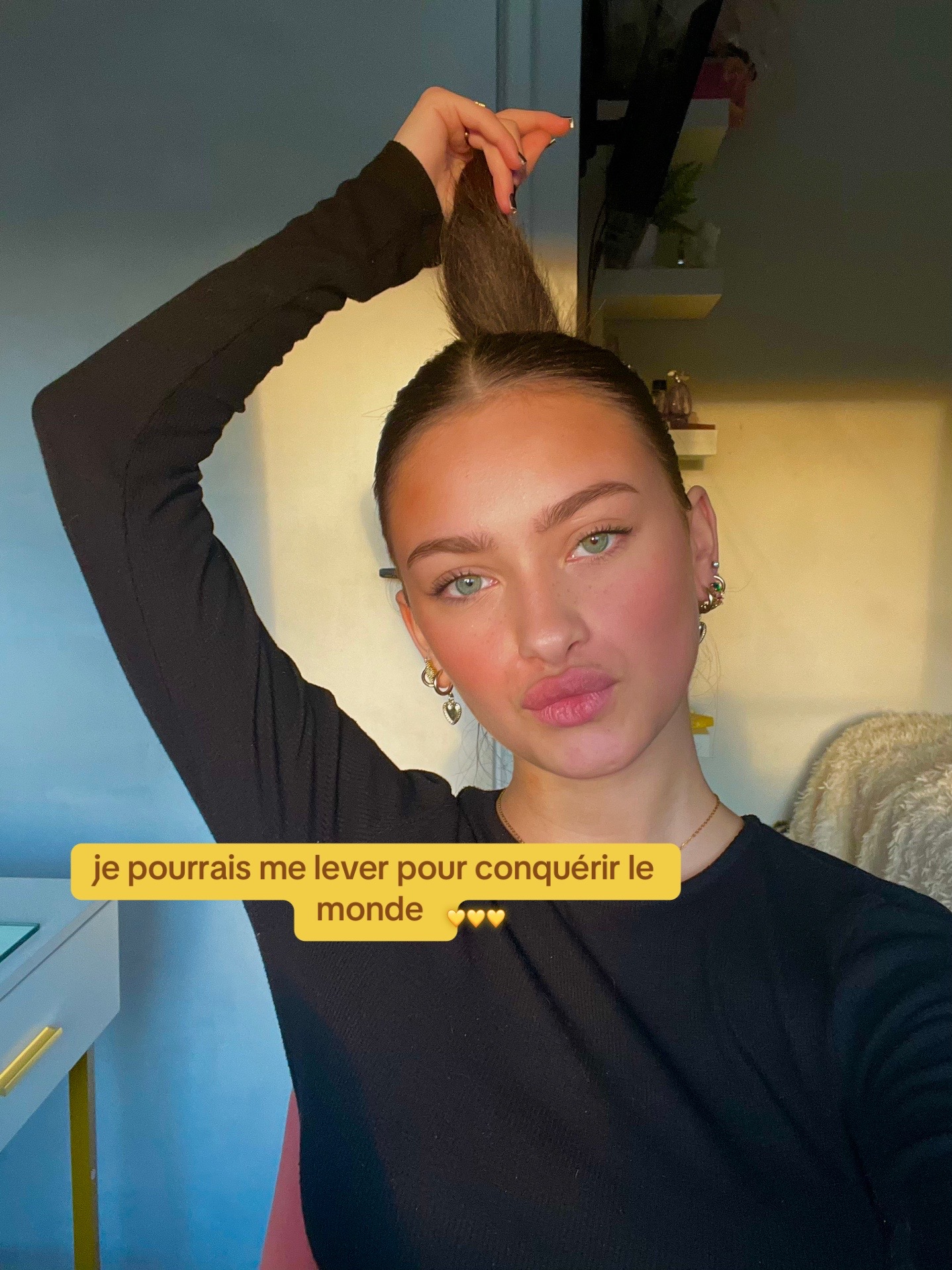 @S V