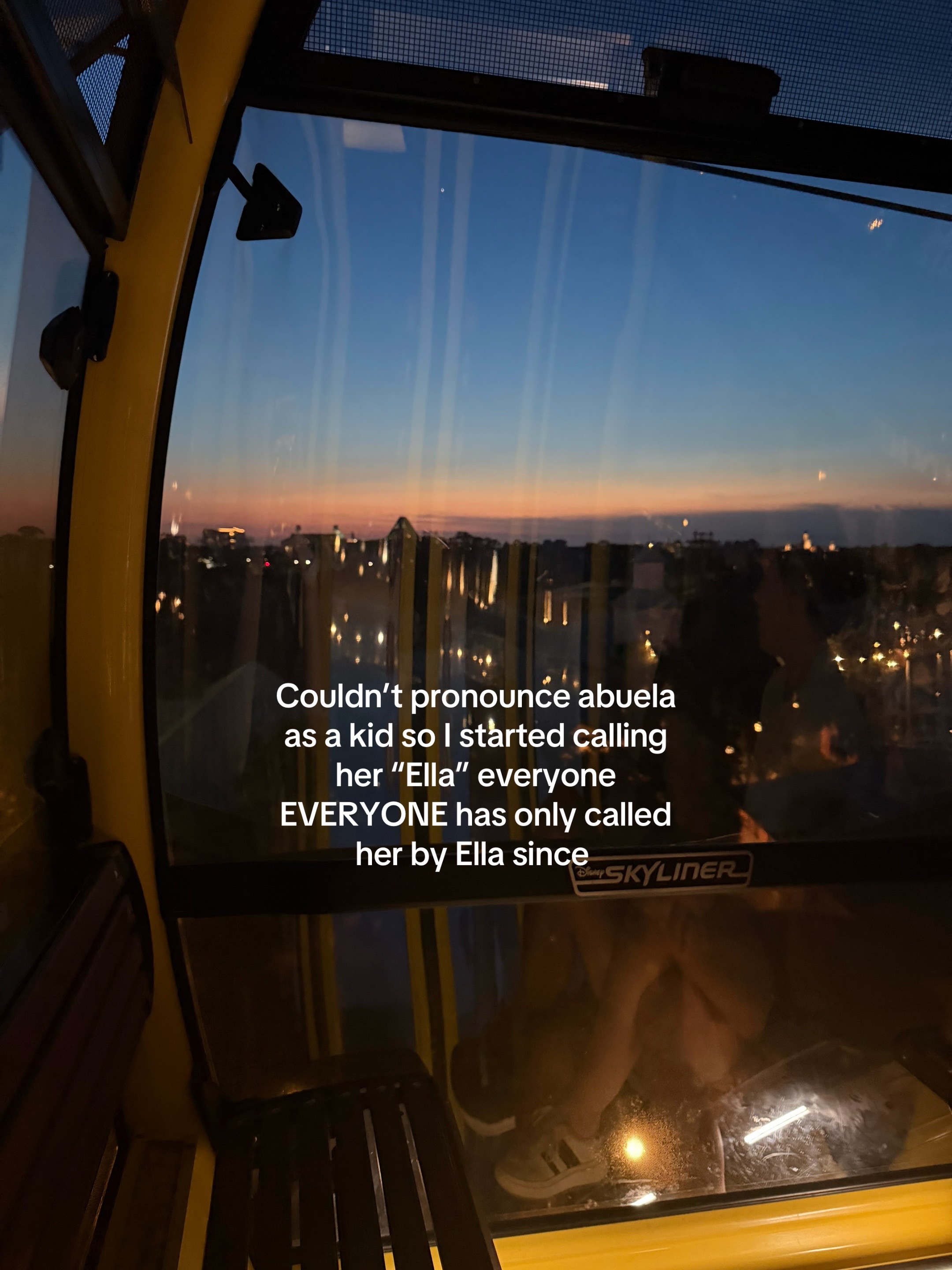 @￶