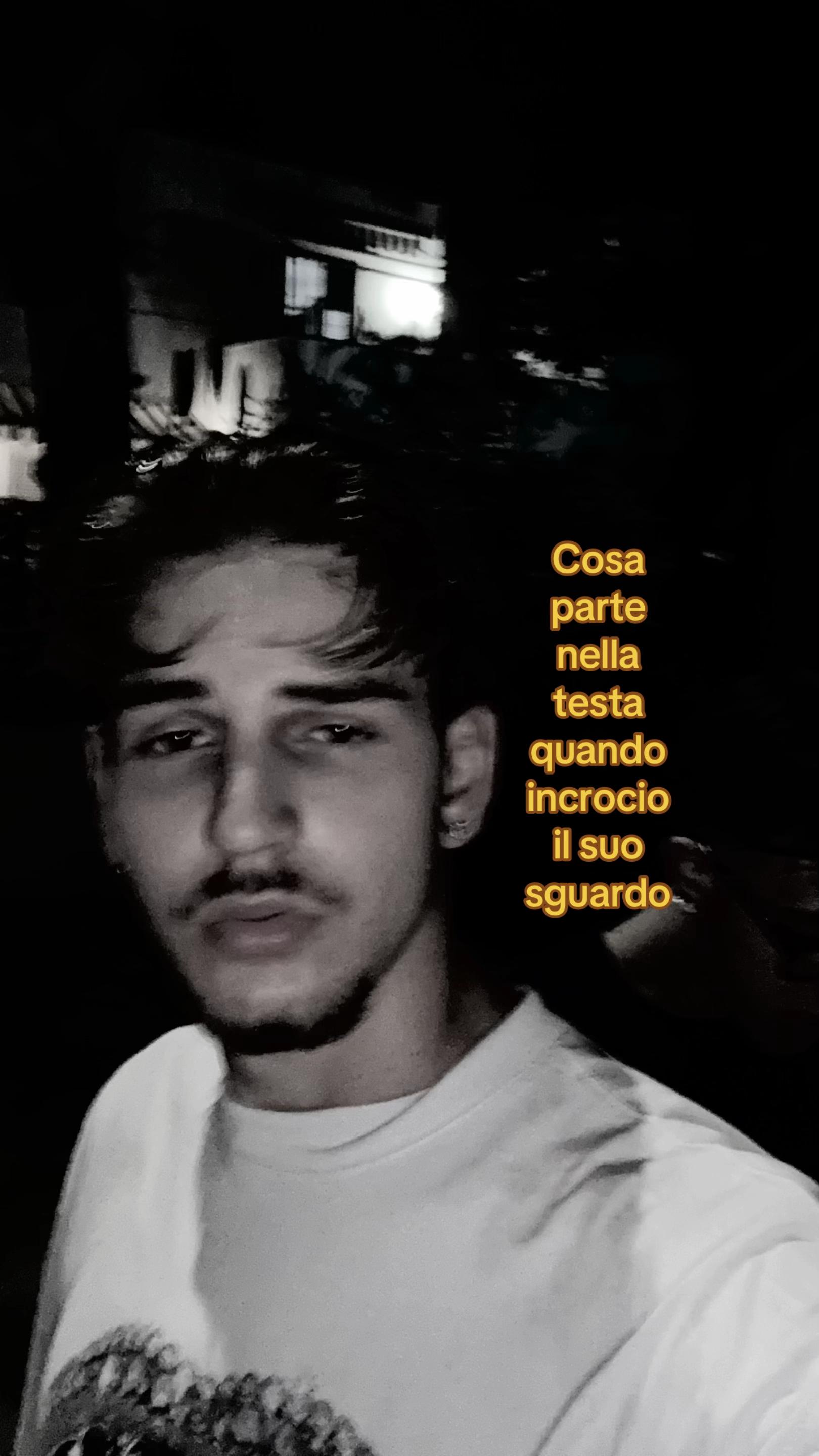 @🤴🏻