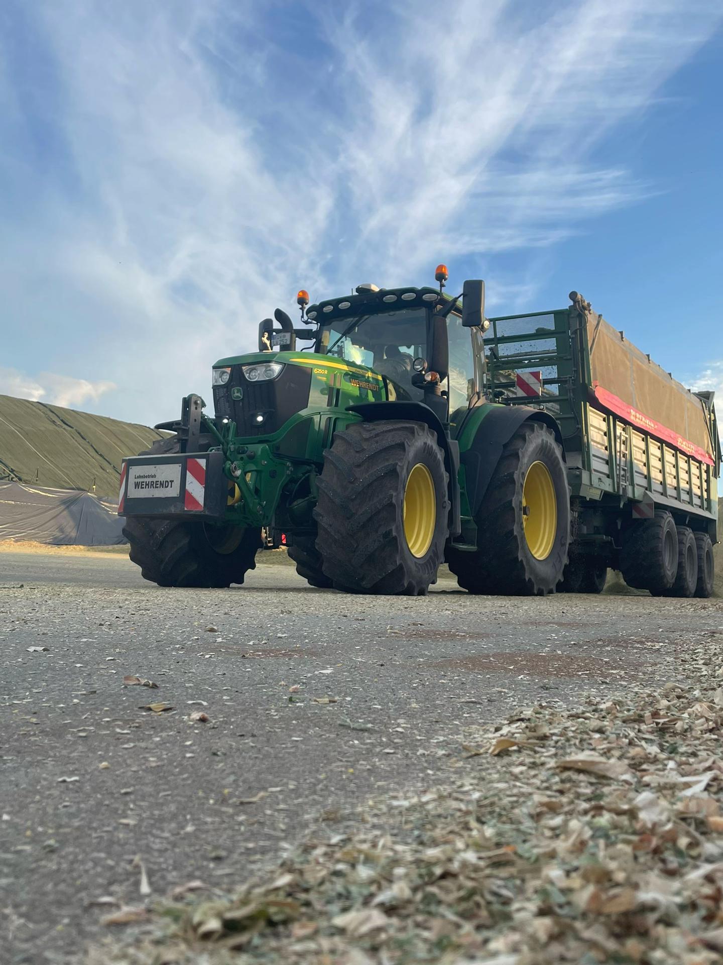 @Claas🇩🇪🇩🇪