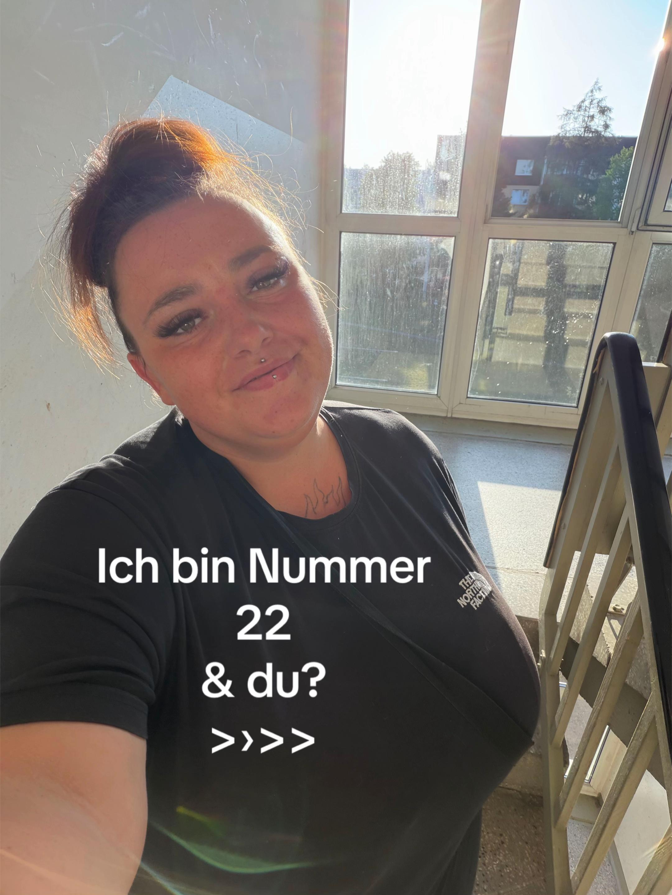 @Jasmiin