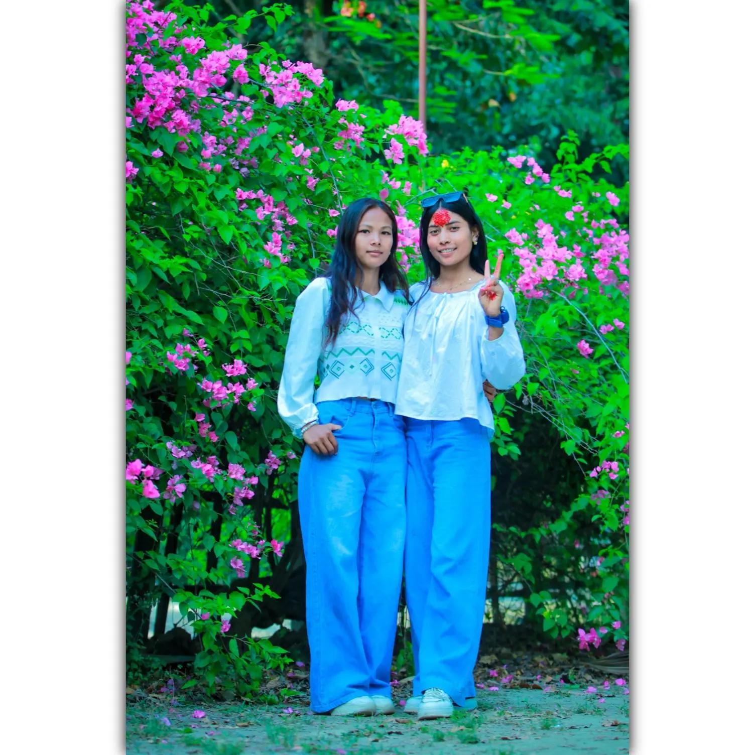 @MrS . ThaRuNi girl ๐๐ท