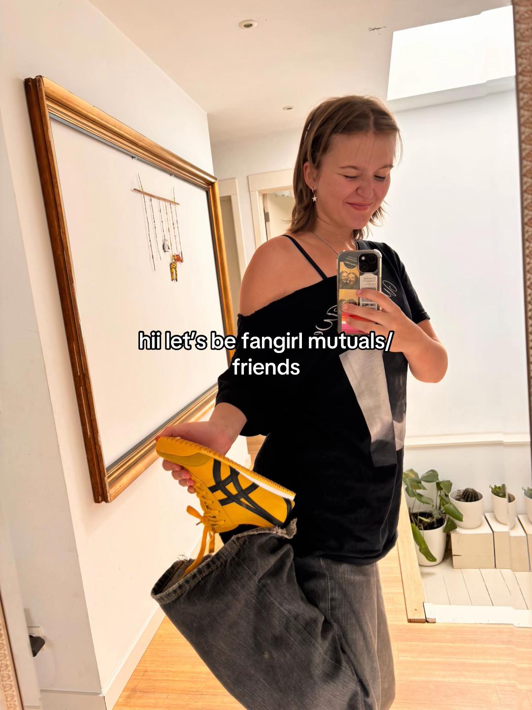 @rose ౨ৎ
