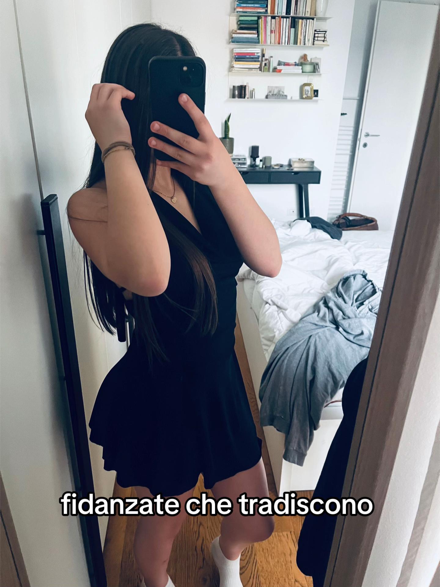 @𝐿😝