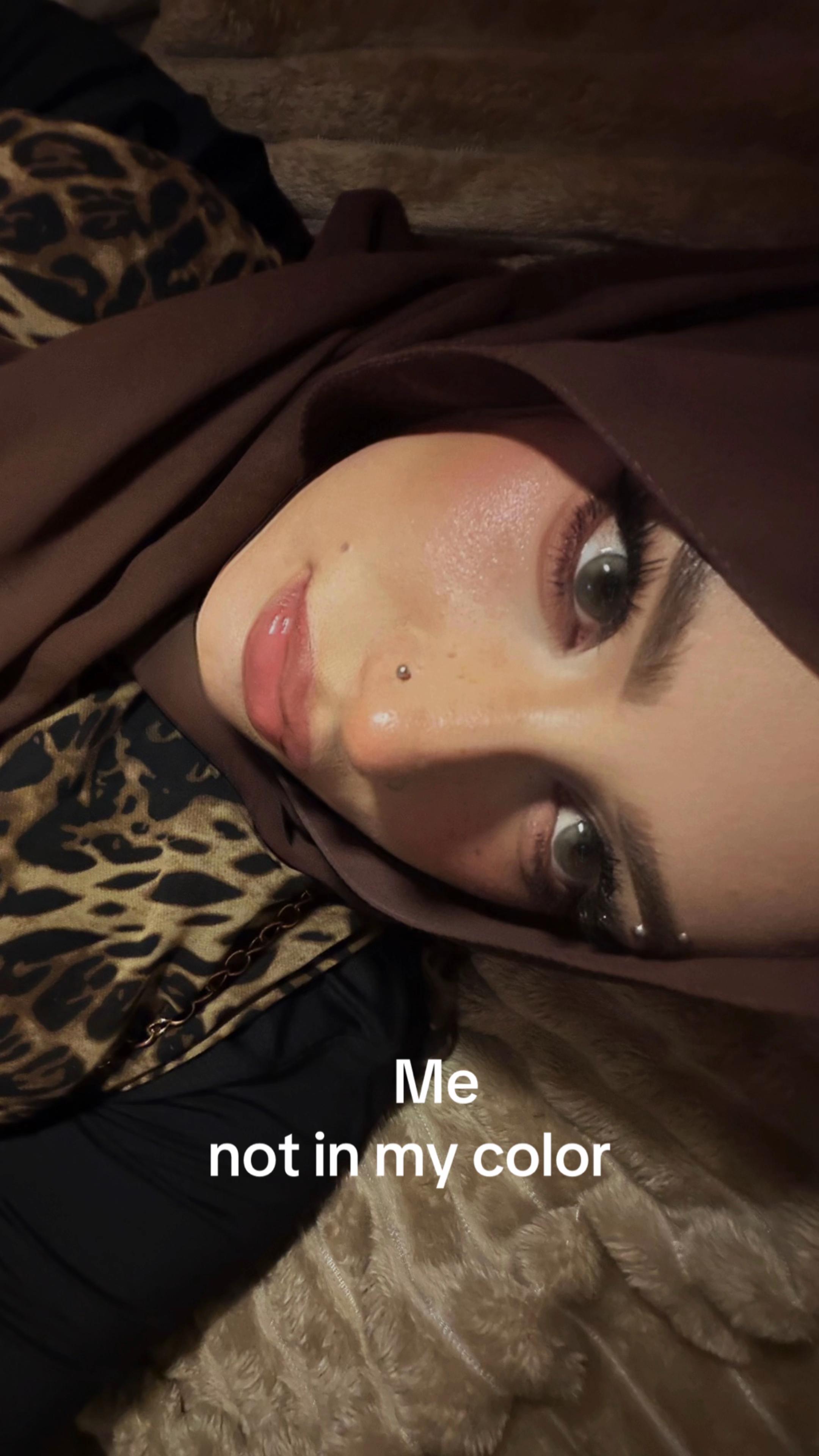 @Liv