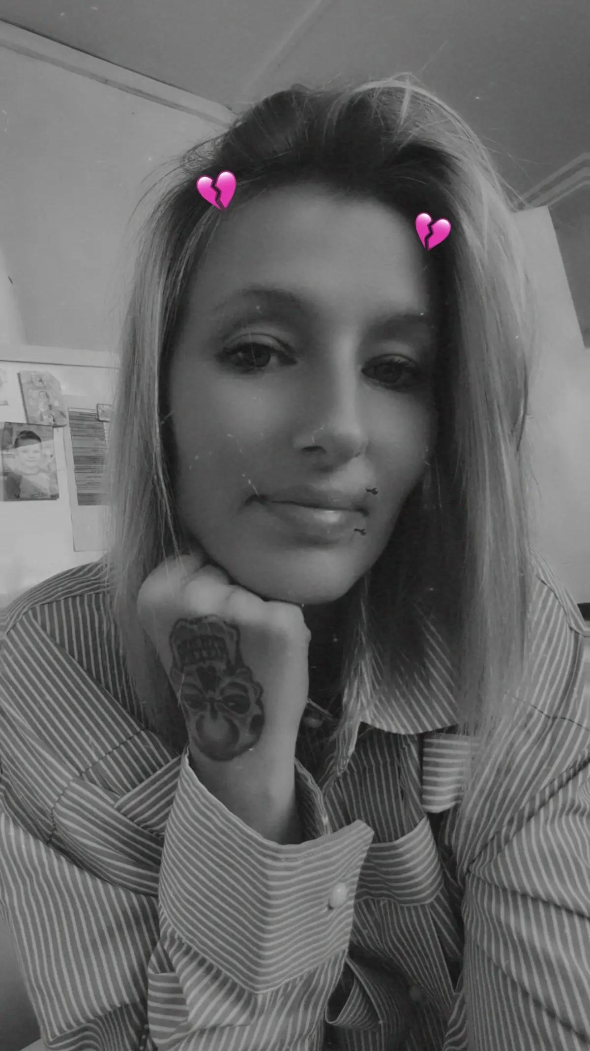 @🖕Laura 🖕