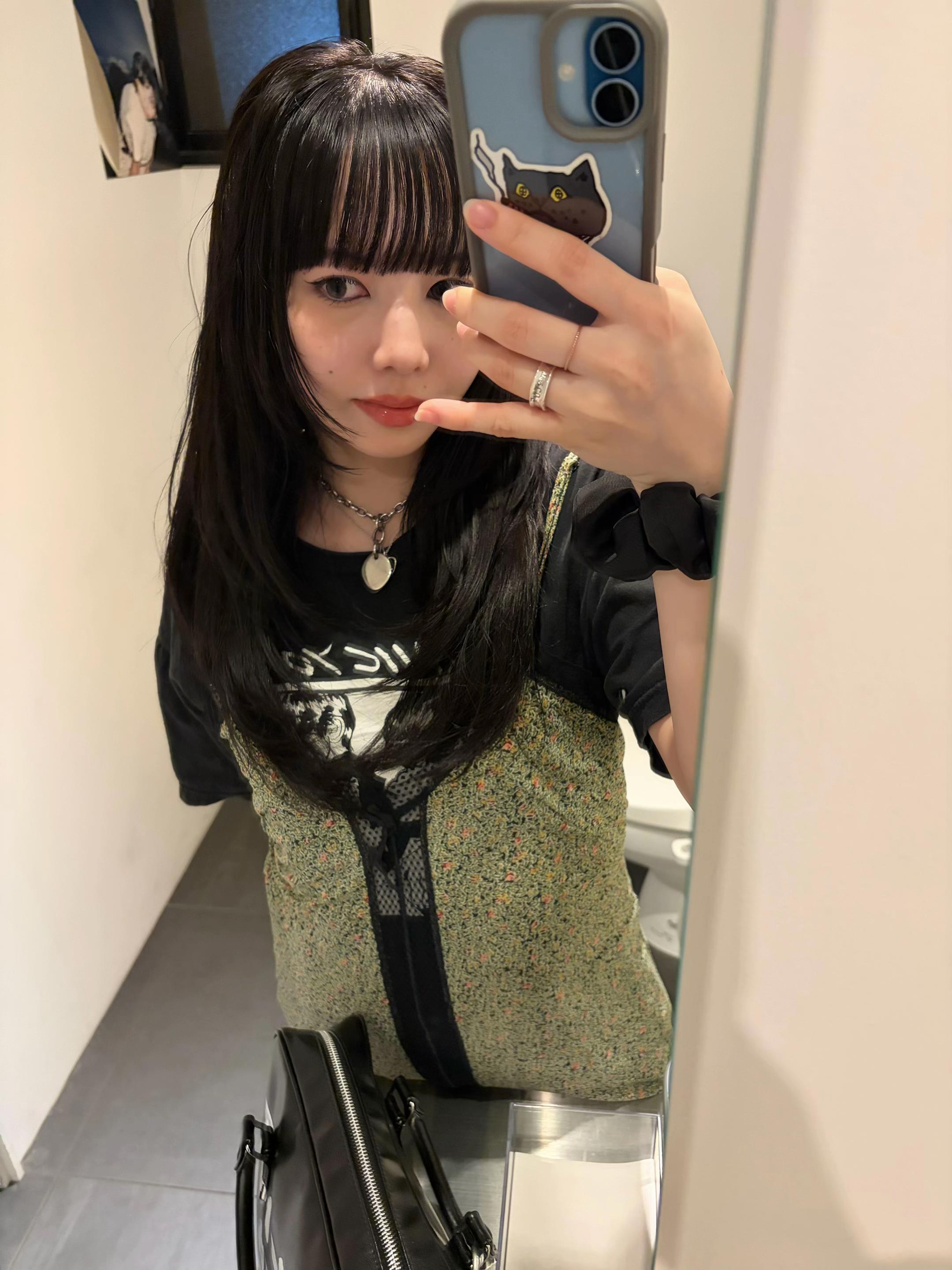 @るう