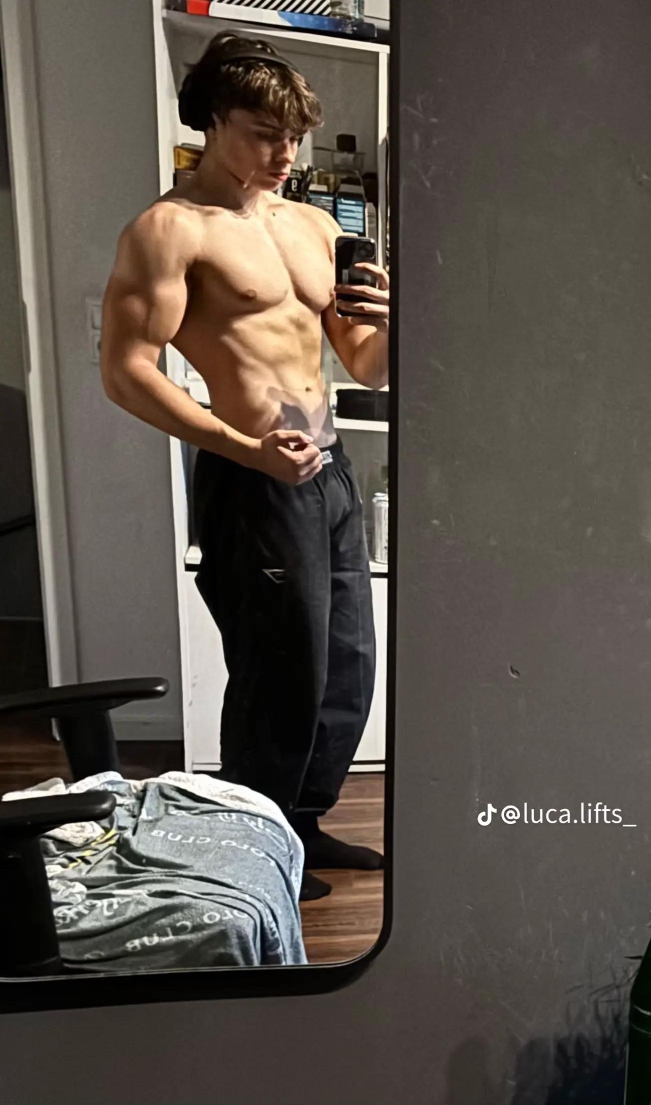 @The Fit Guys Page 🇳🇱