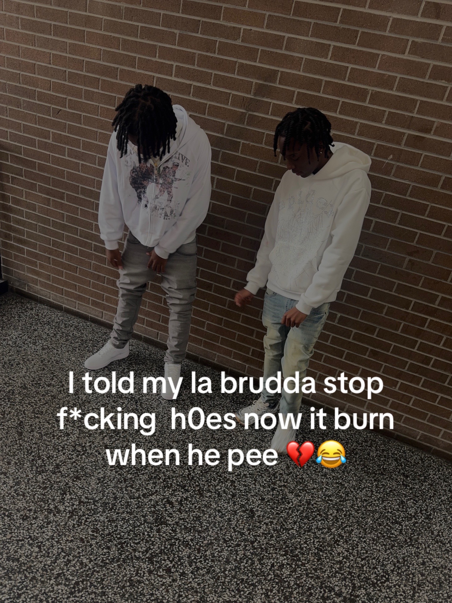 @dat 1 fly yn