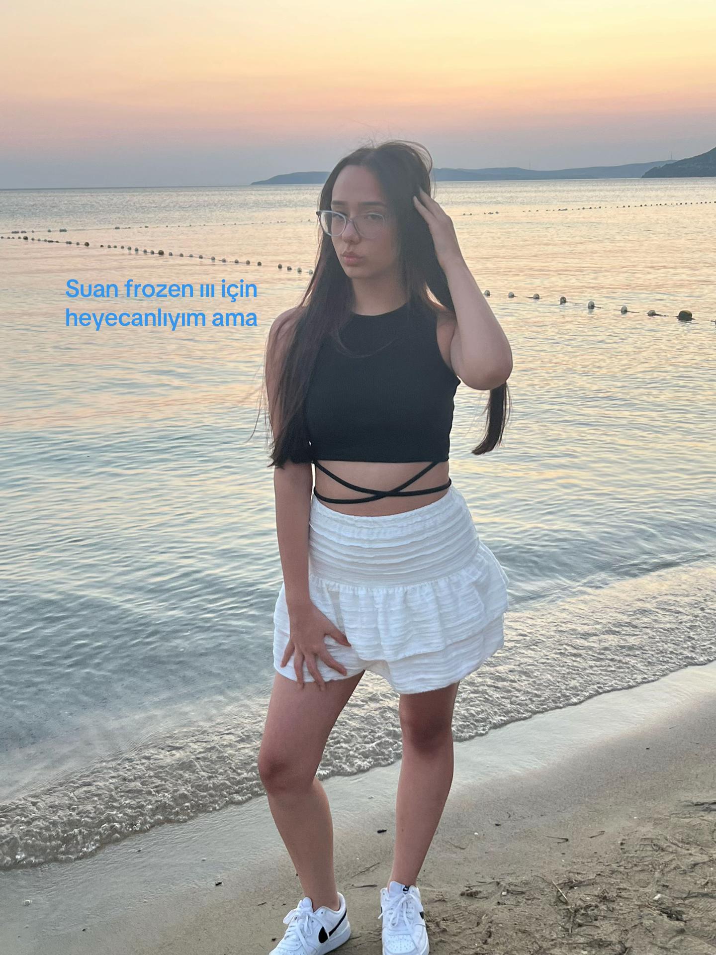 @Öykü Duru