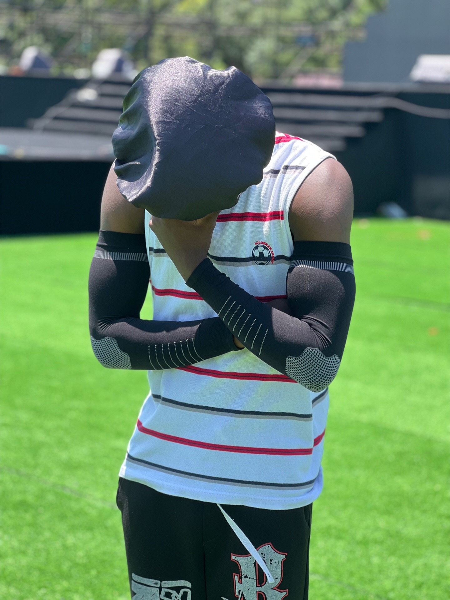 @VICTOR FOX🦊🇺🇬🇯🇲