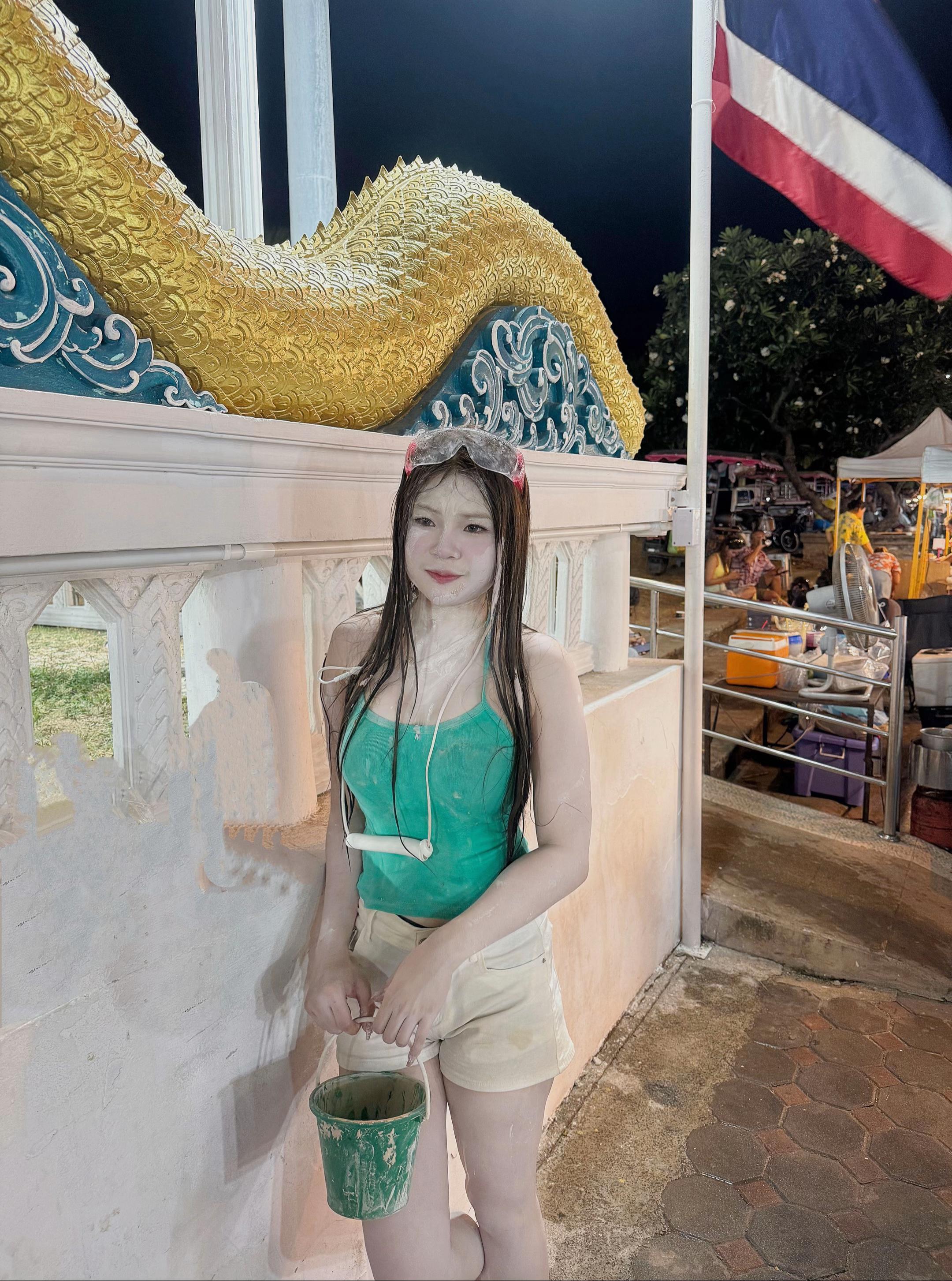 @รมิตา อัมพวา