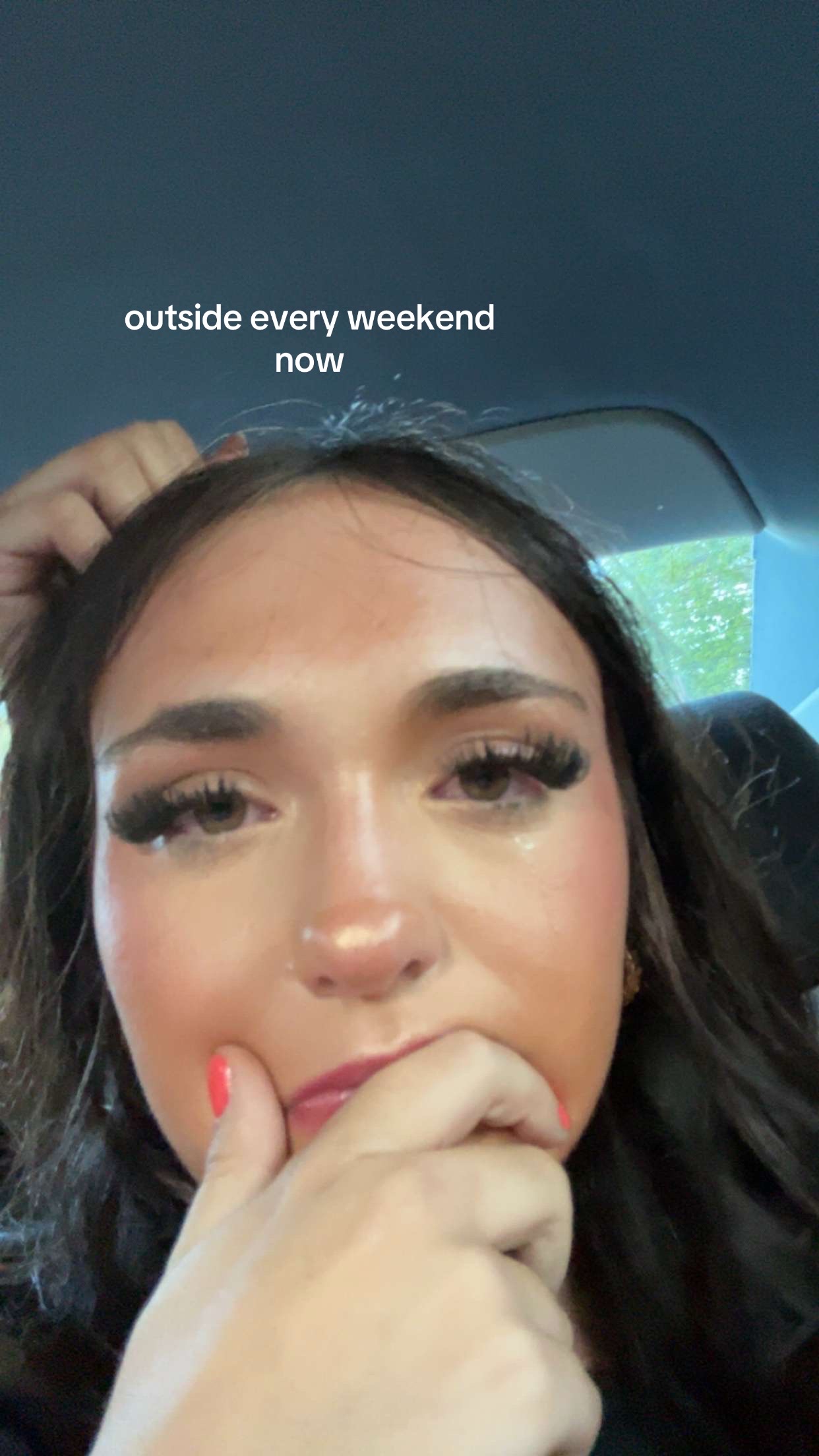 @g