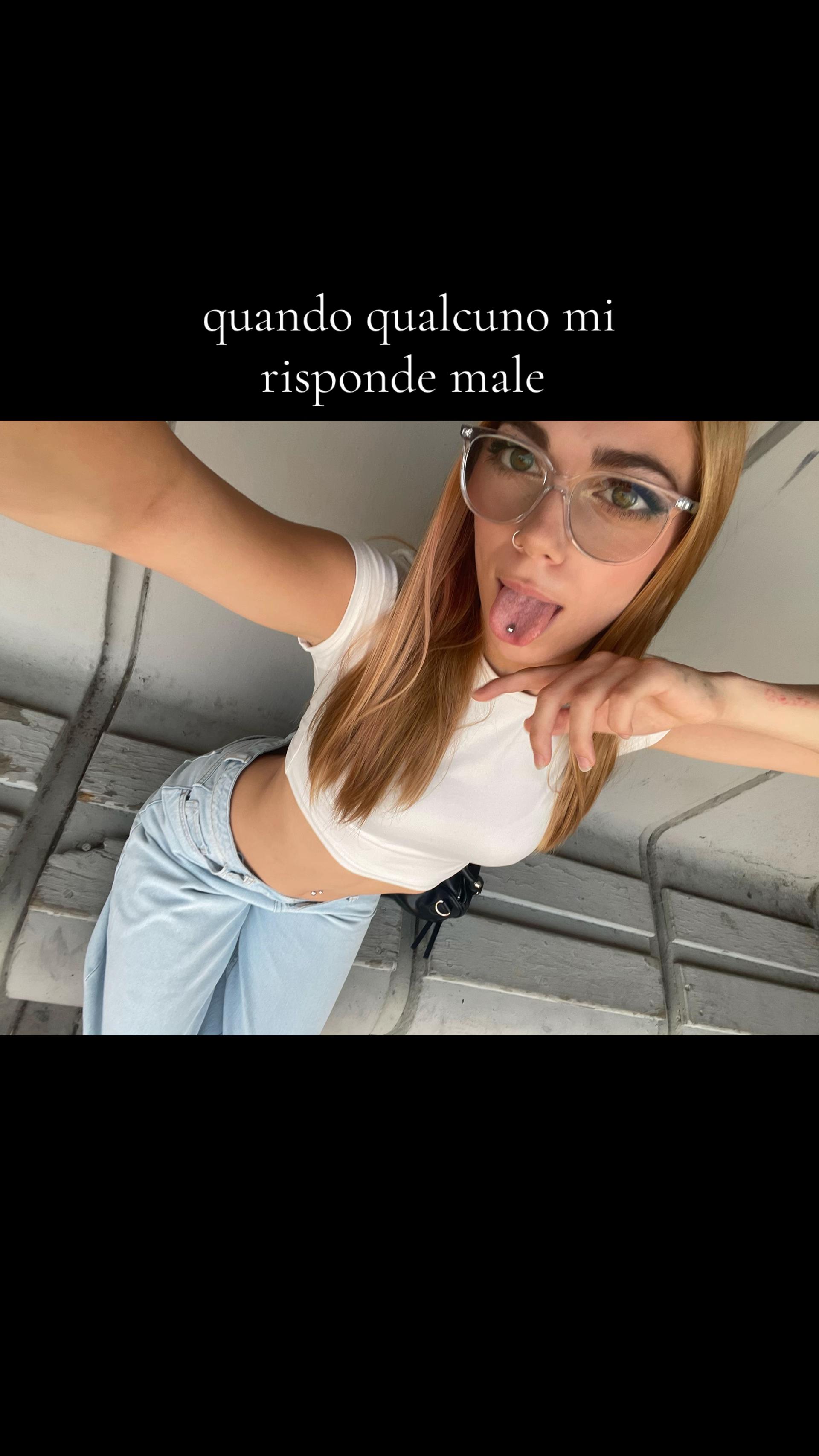 @🐺