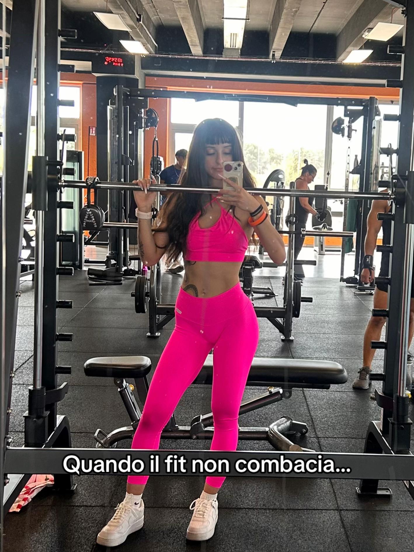 @Lola