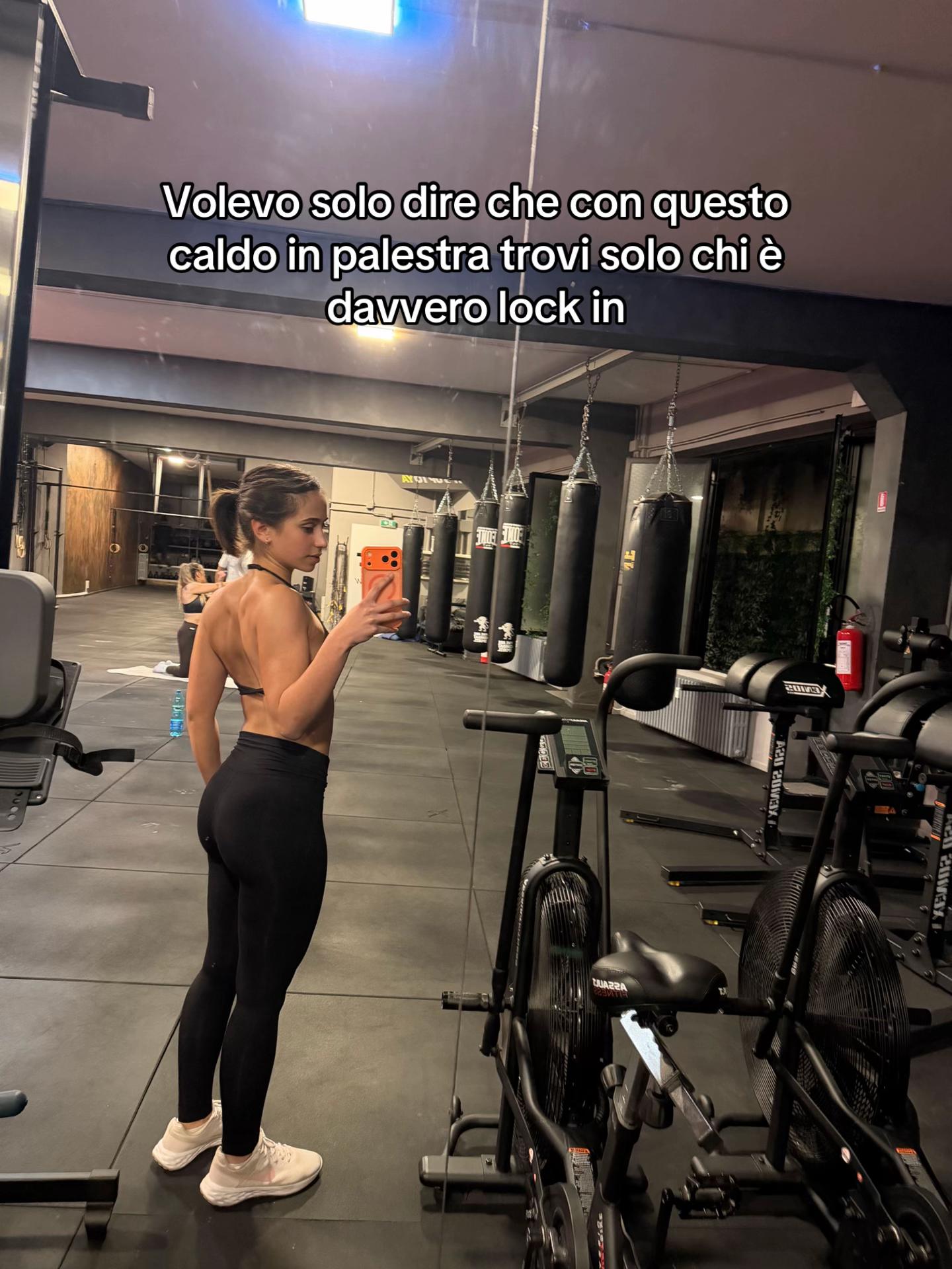 @𝐟𝐫𝐚𝐧𝐜𝐞𝐬𝐜𝐚