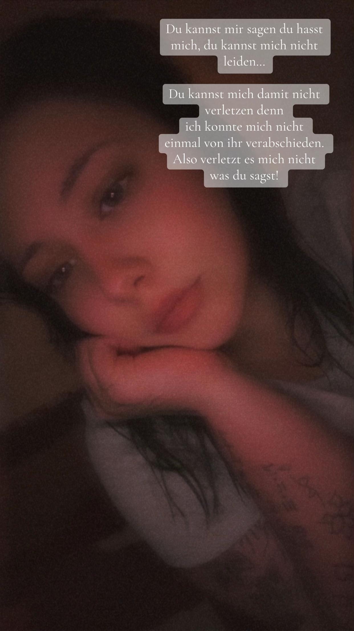 @mxllyXVIII